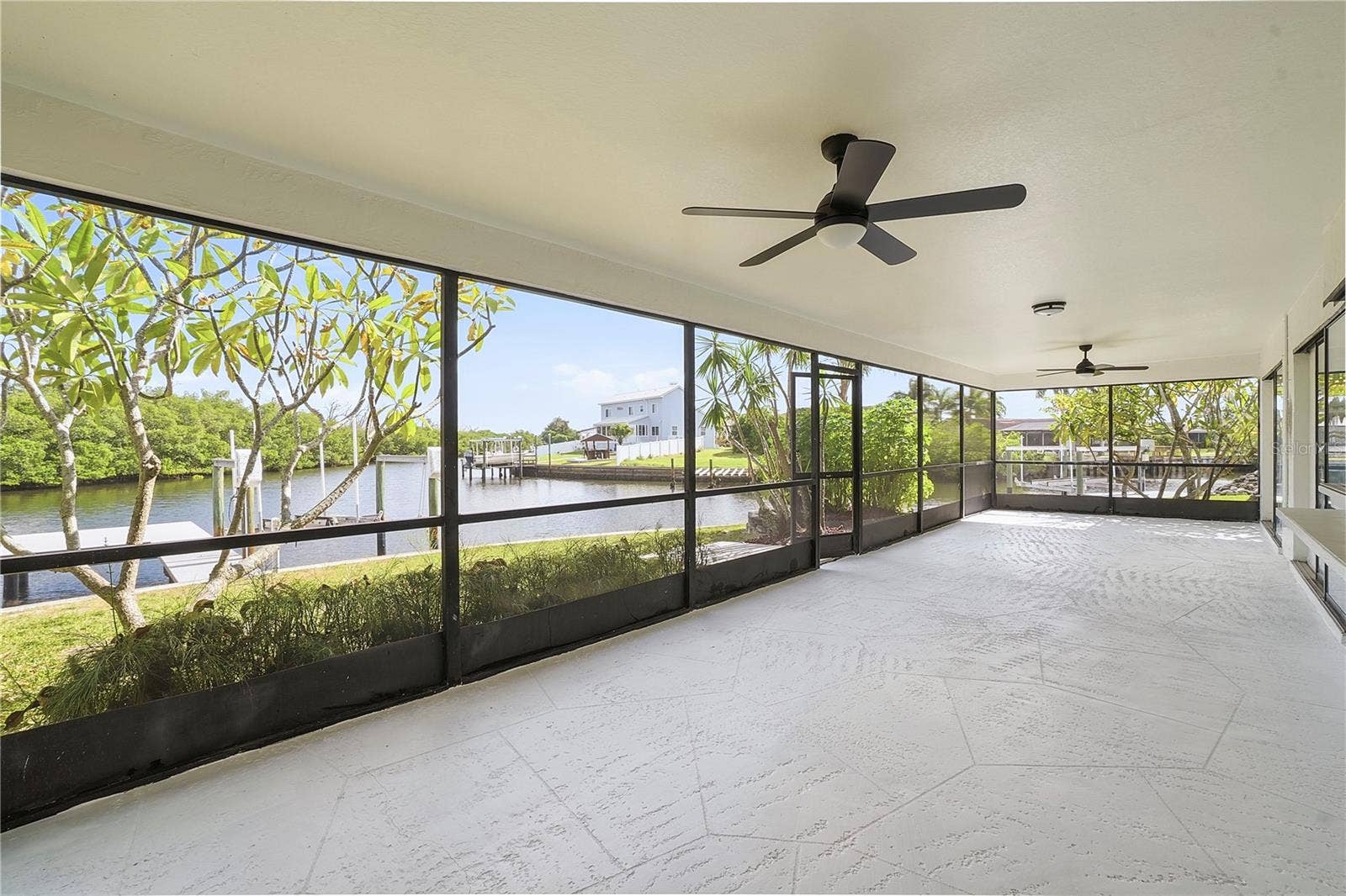 6533 SENEGAL PALM WAY, Apollo Beach, FL 33572