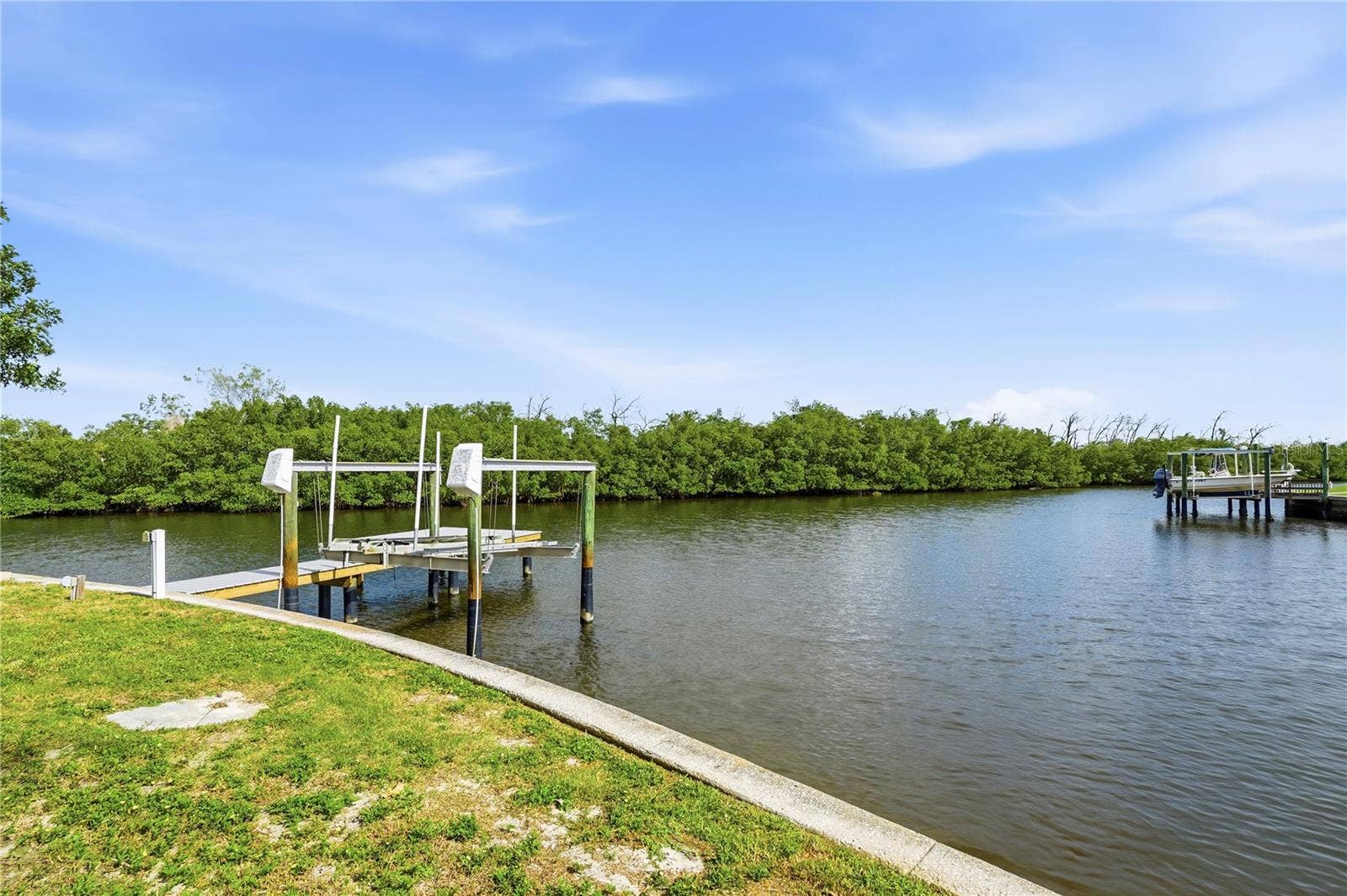 6533 SENEGAL PALM WAY, Apollo Beach, FL 33572
