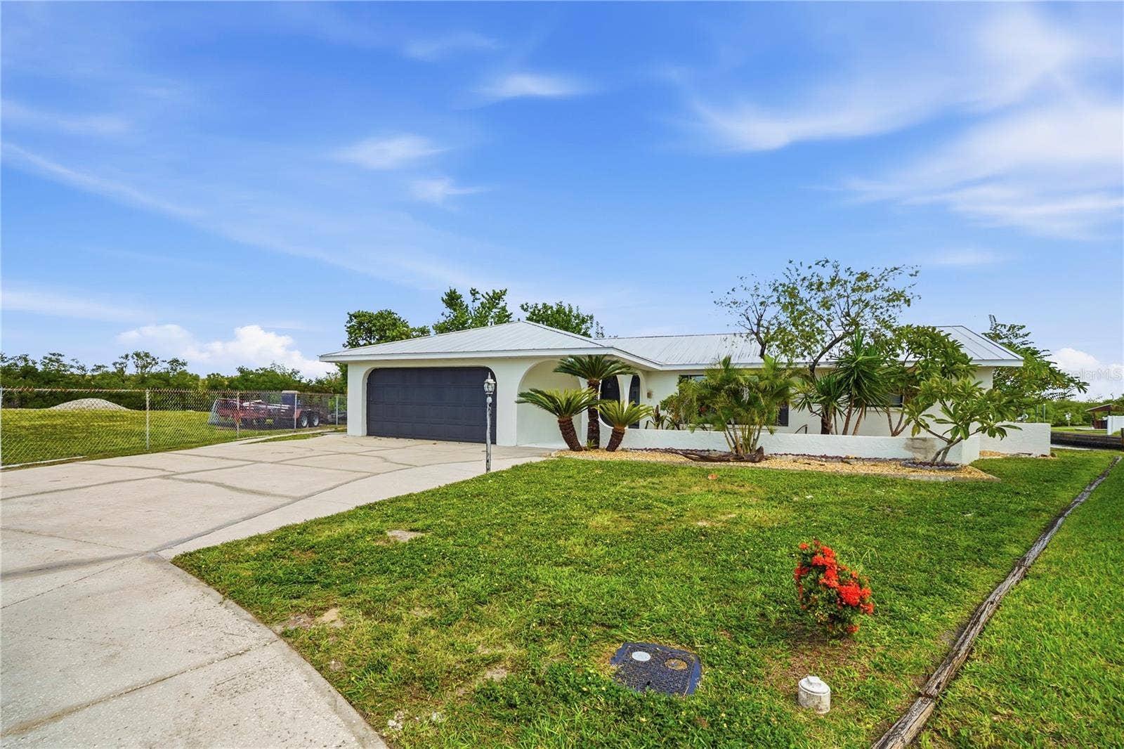 6533 SENEGAL PALM WAY, Apollo Beach, FL 33572