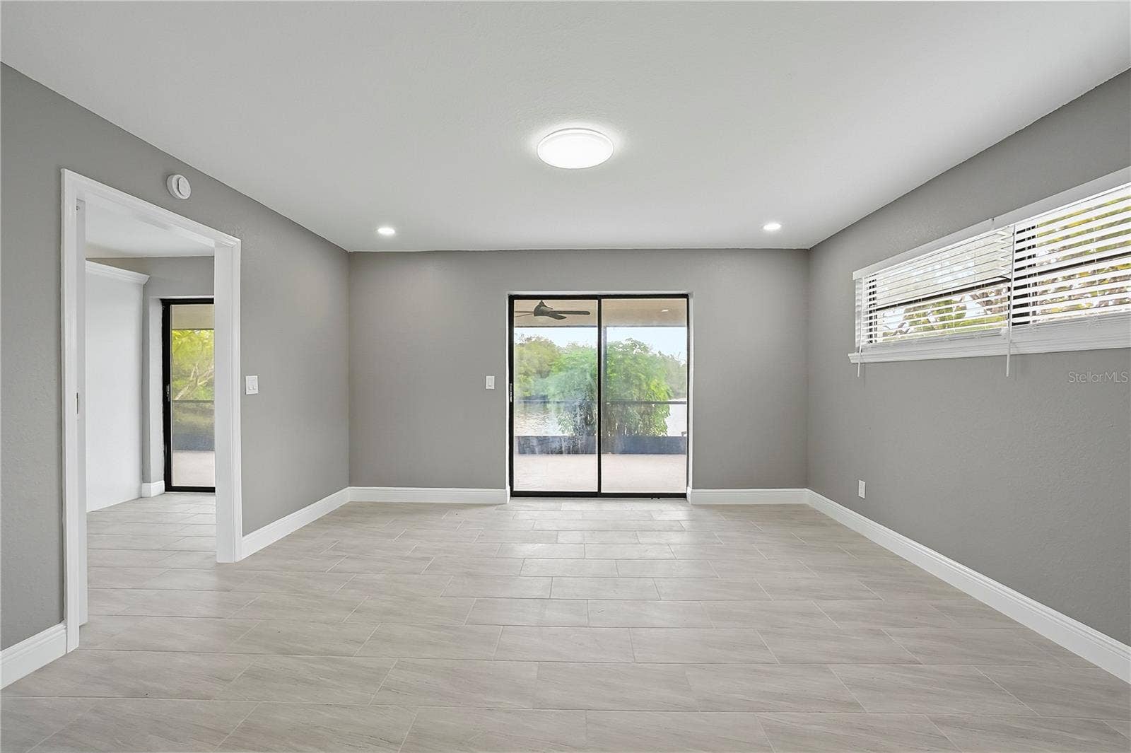 6533 SENEGAL PALM WAY, Apollo Beach, FL 33572