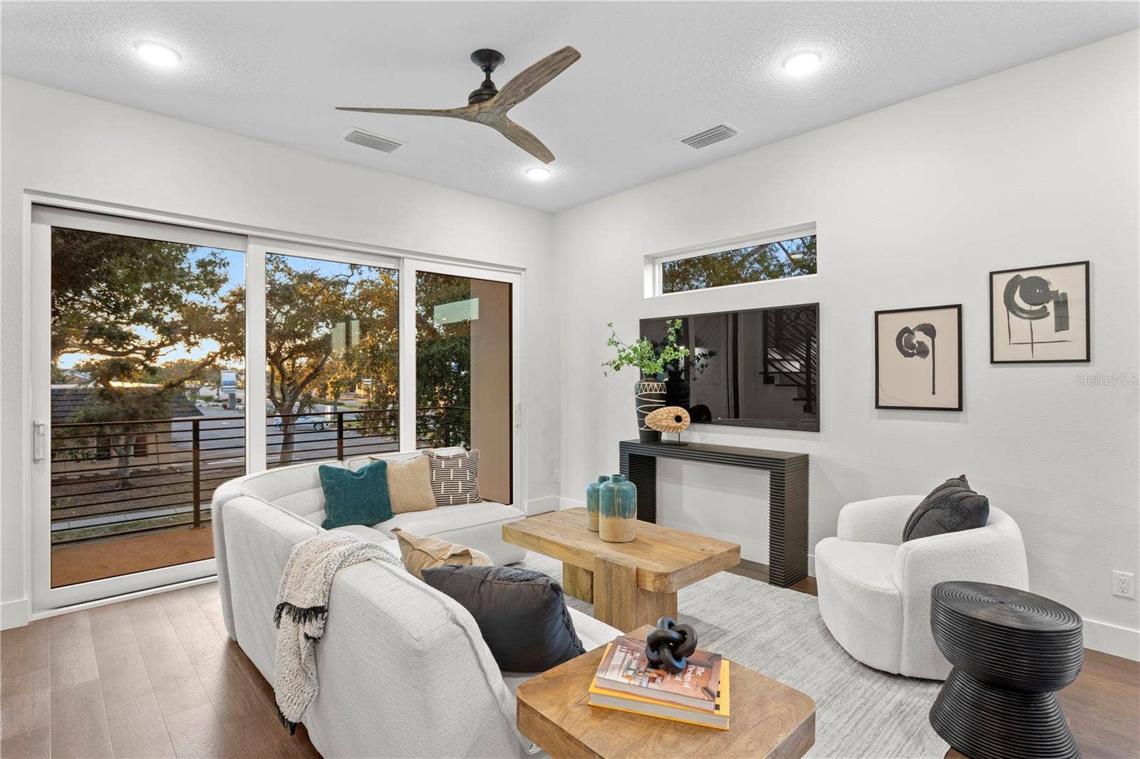 40 64TH STREET S, #1, St Petersburg, FL 33707