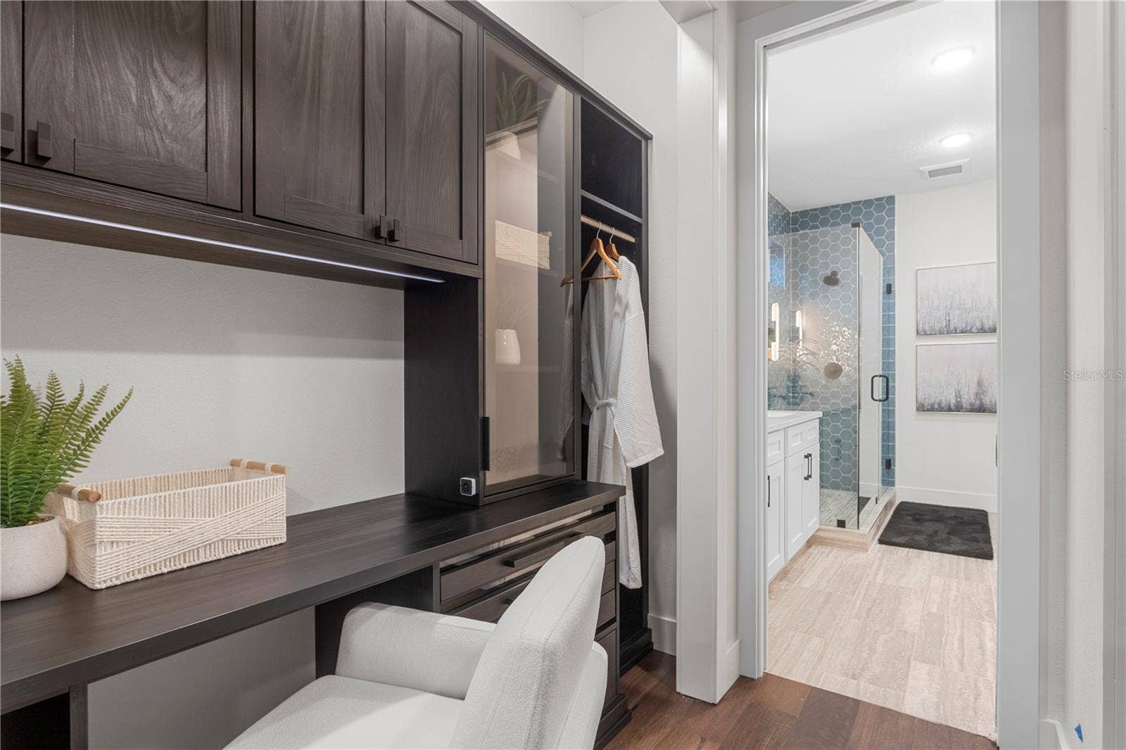 40 64TH STREET S, #1, St Petersburg, FL 33707