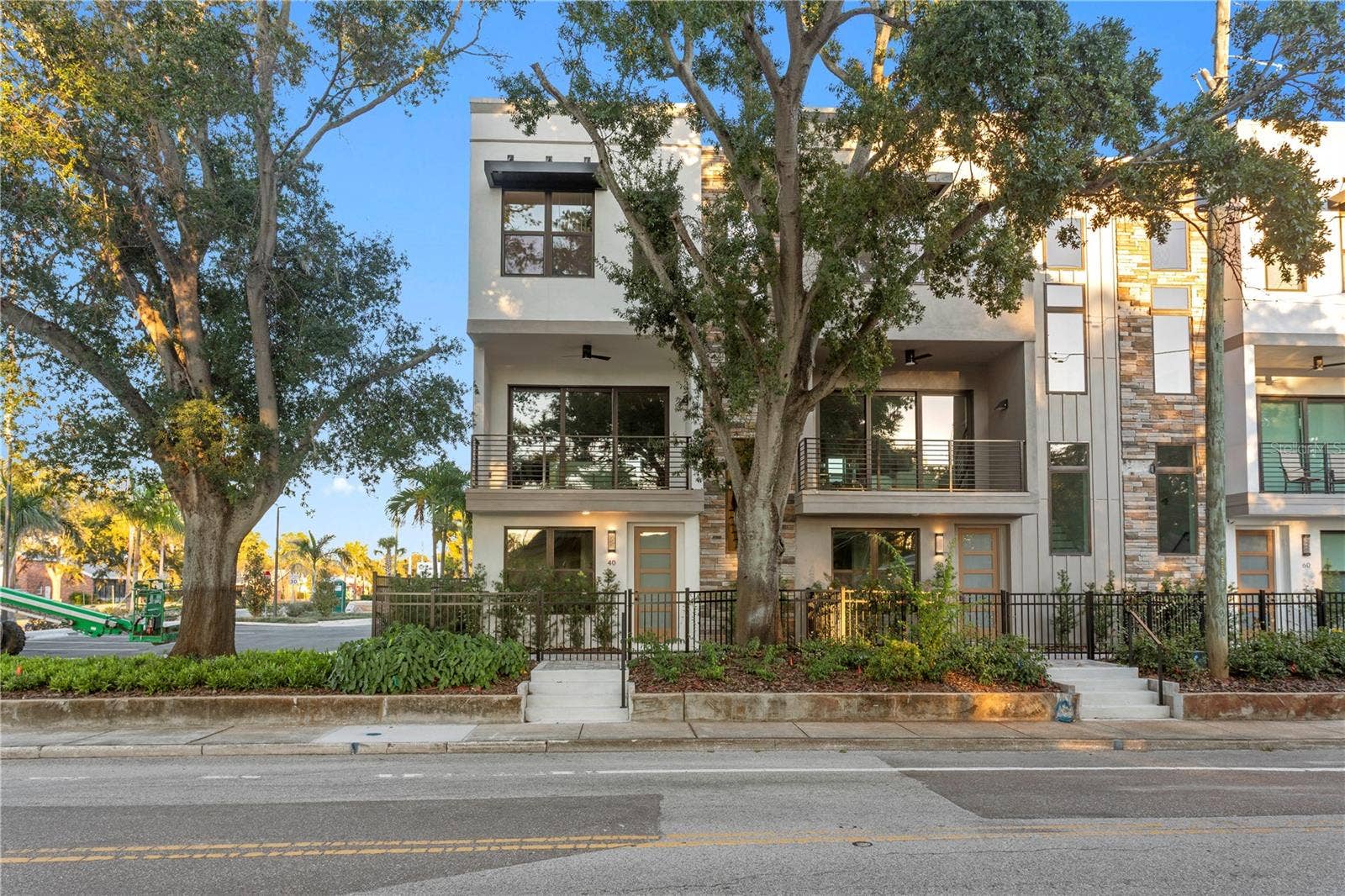 40 64TH STREET S, #1, St Petersburg, FL 33707