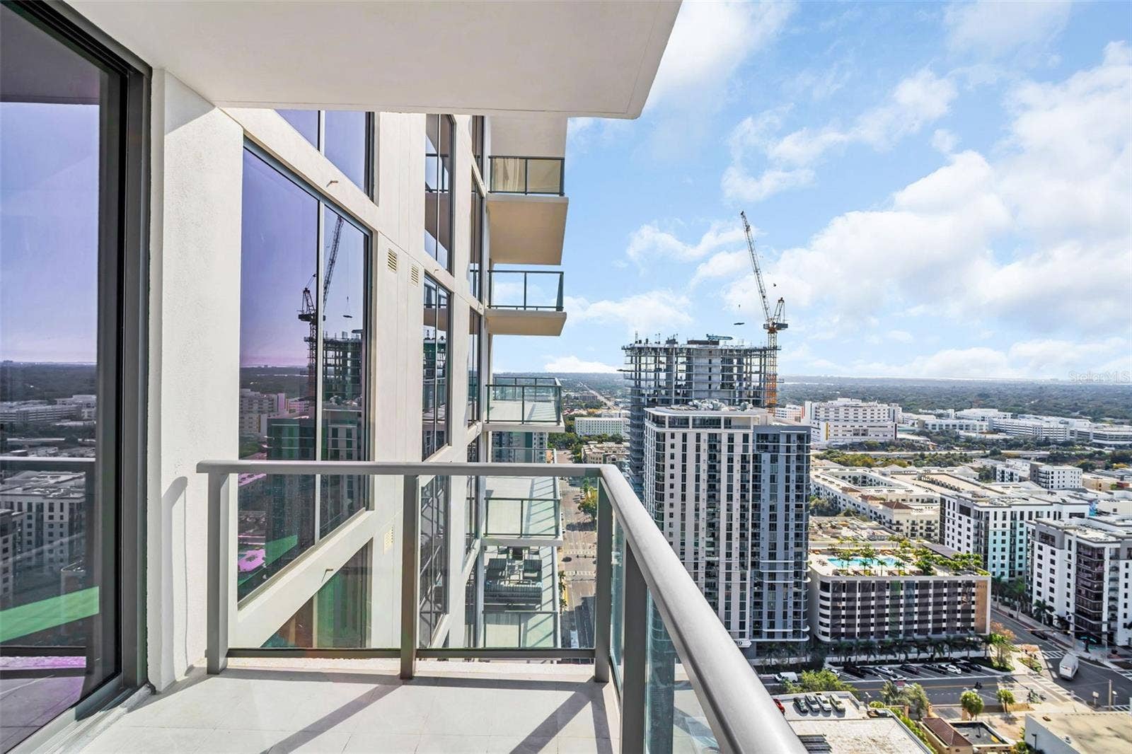 275 1ST AVENUE S, #2807, St Petersburg, FL 33701