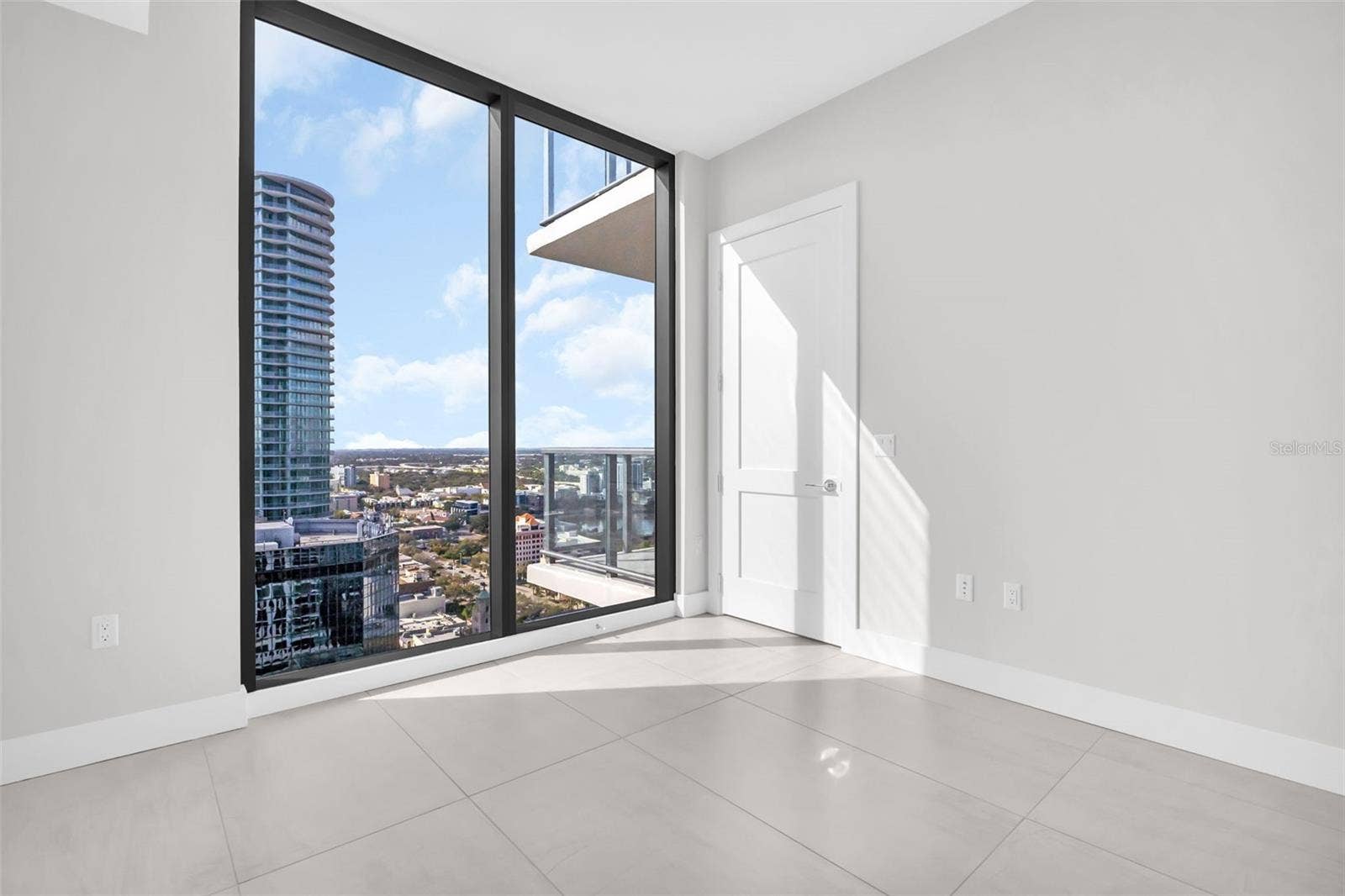 275 1ST AVENUE S, #2807, St Petersburg, FL 33701