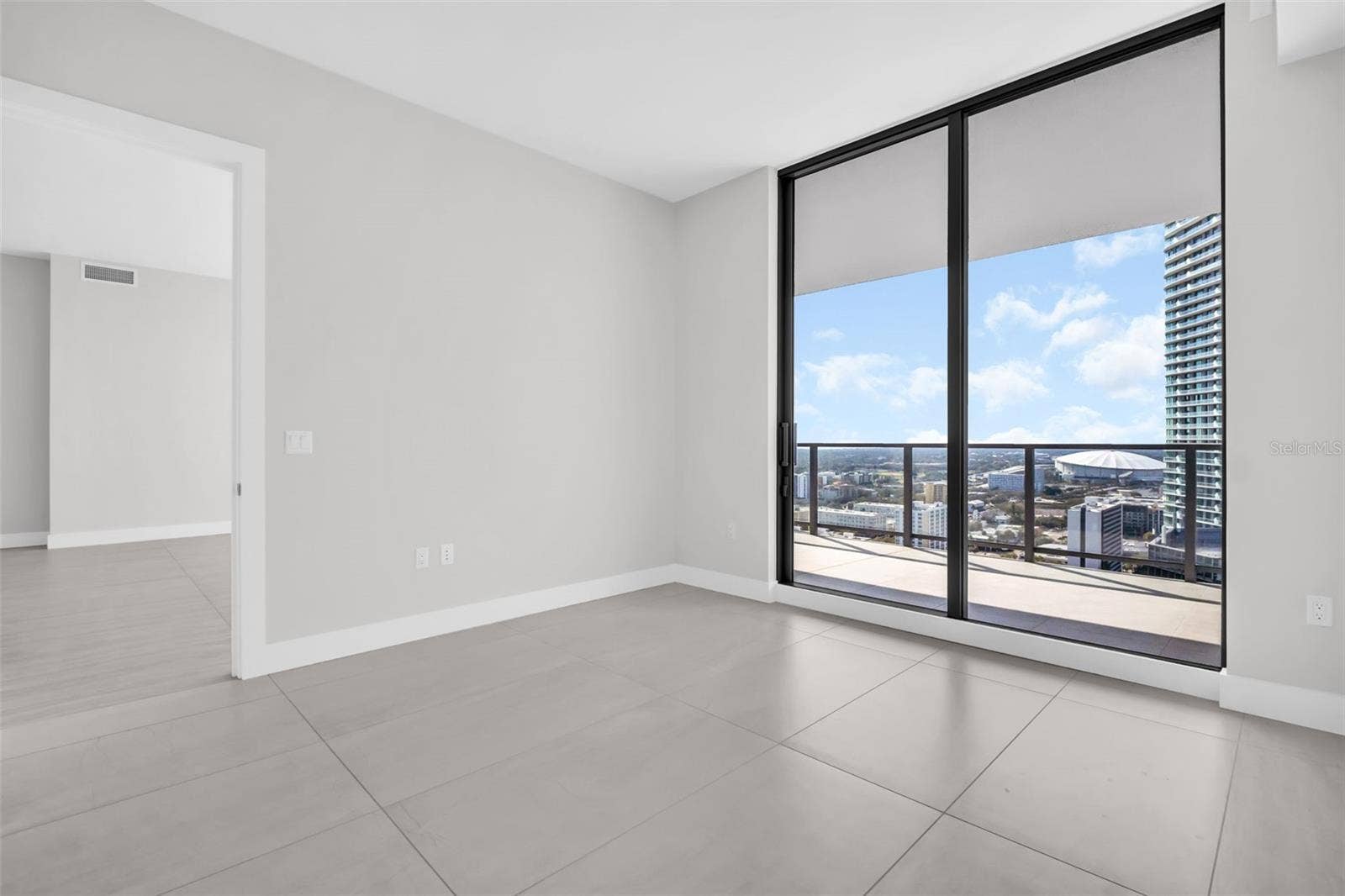 275 1ST AVENUE S, #2807, St Petersburg, FL 33701