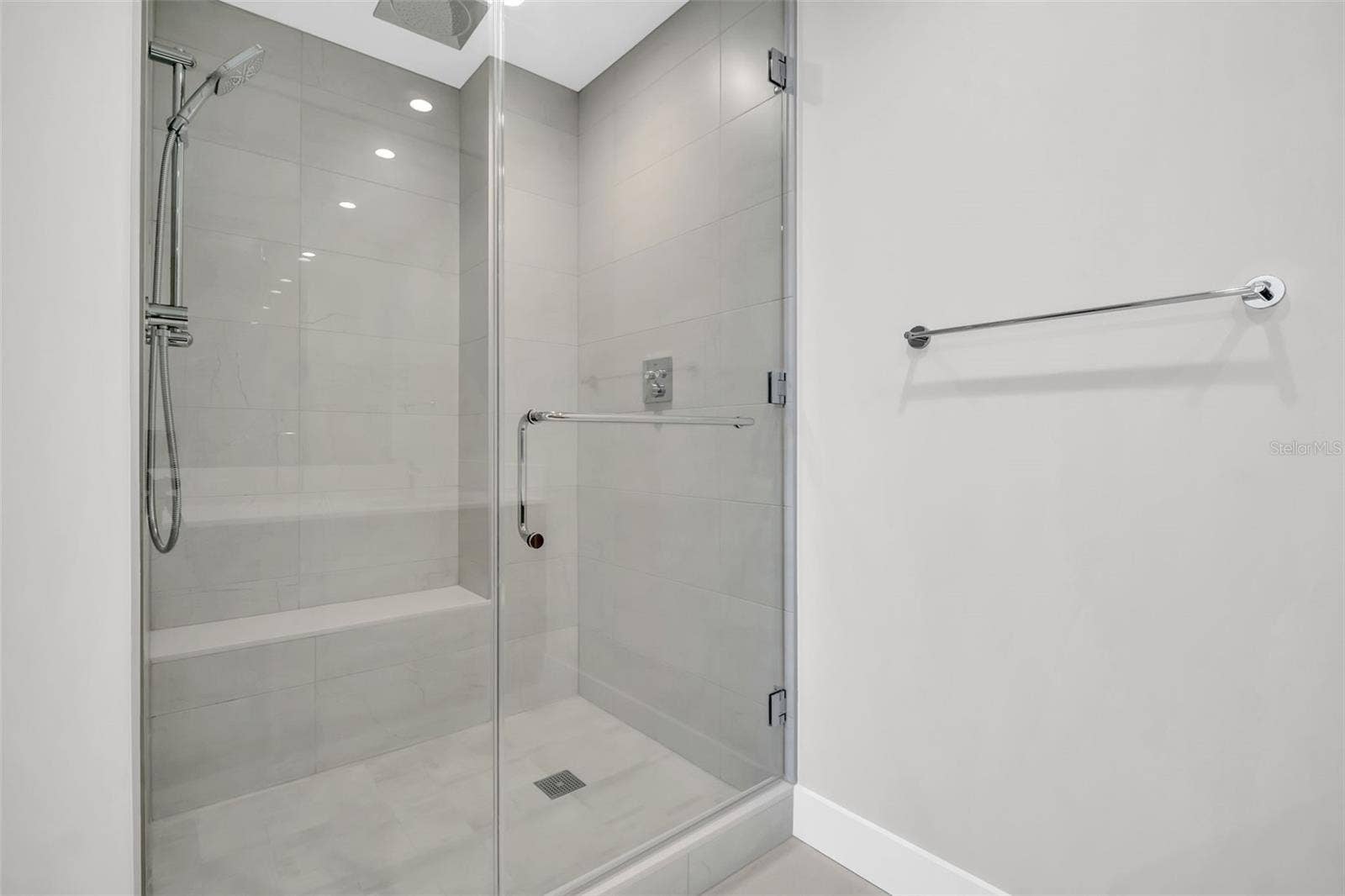 275 1ST AVENUE S, #2807, St Petersburg, FL 33701