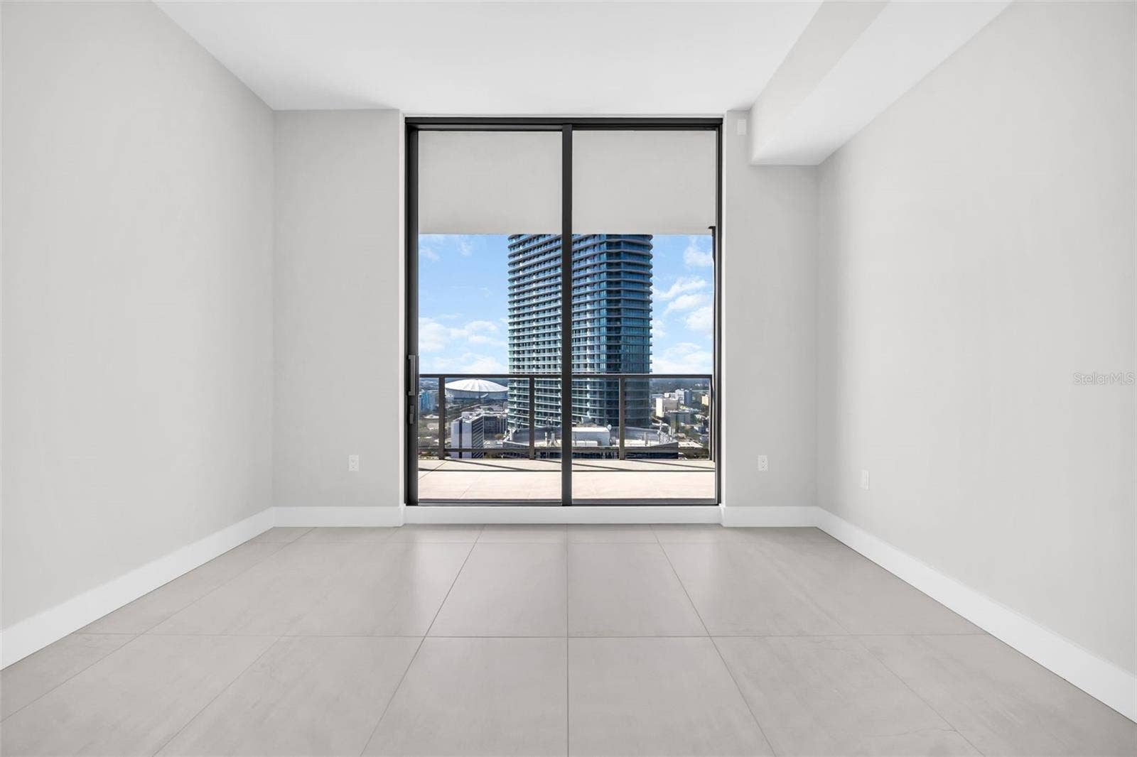 275 1ST AVENUE S, #2807, St Petersburg, FL 33701