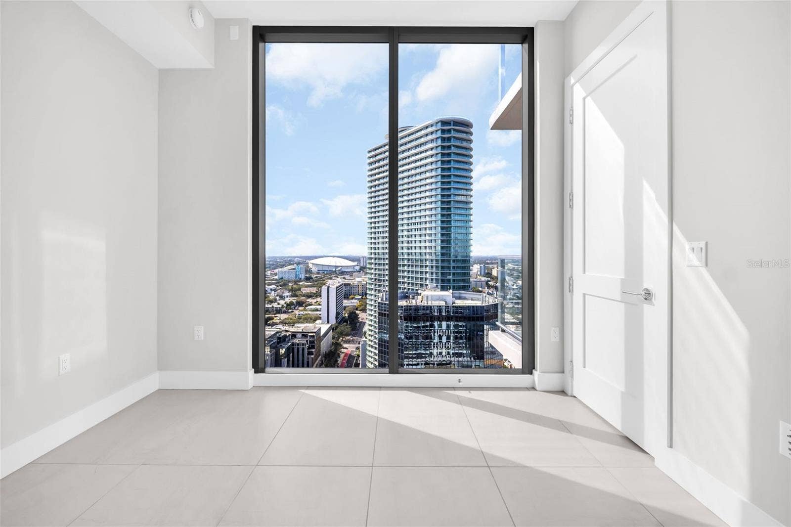 275 1ST AVENUE S, #2807, St Petersburg, FL 33701