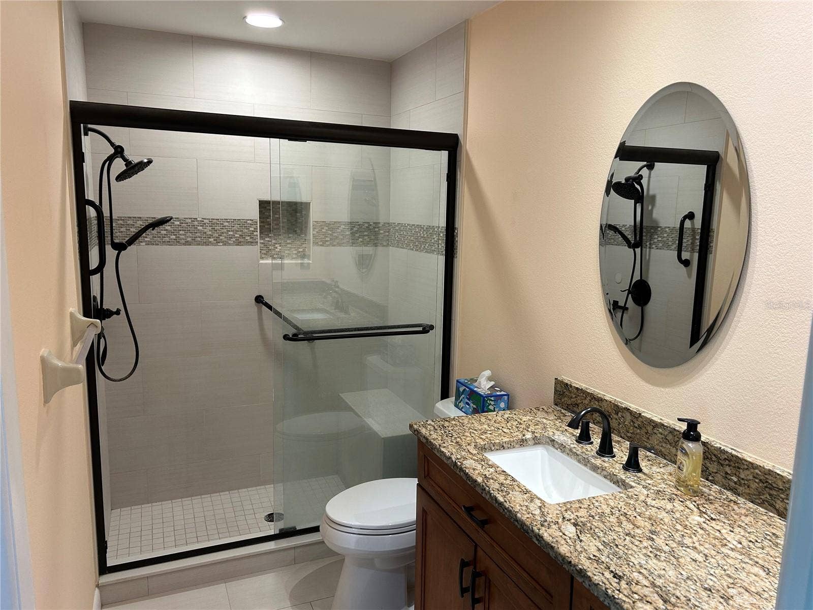 1130 RUSTLEWOOD COURT, Palm Harbor, FL 34684 Master Bathroom