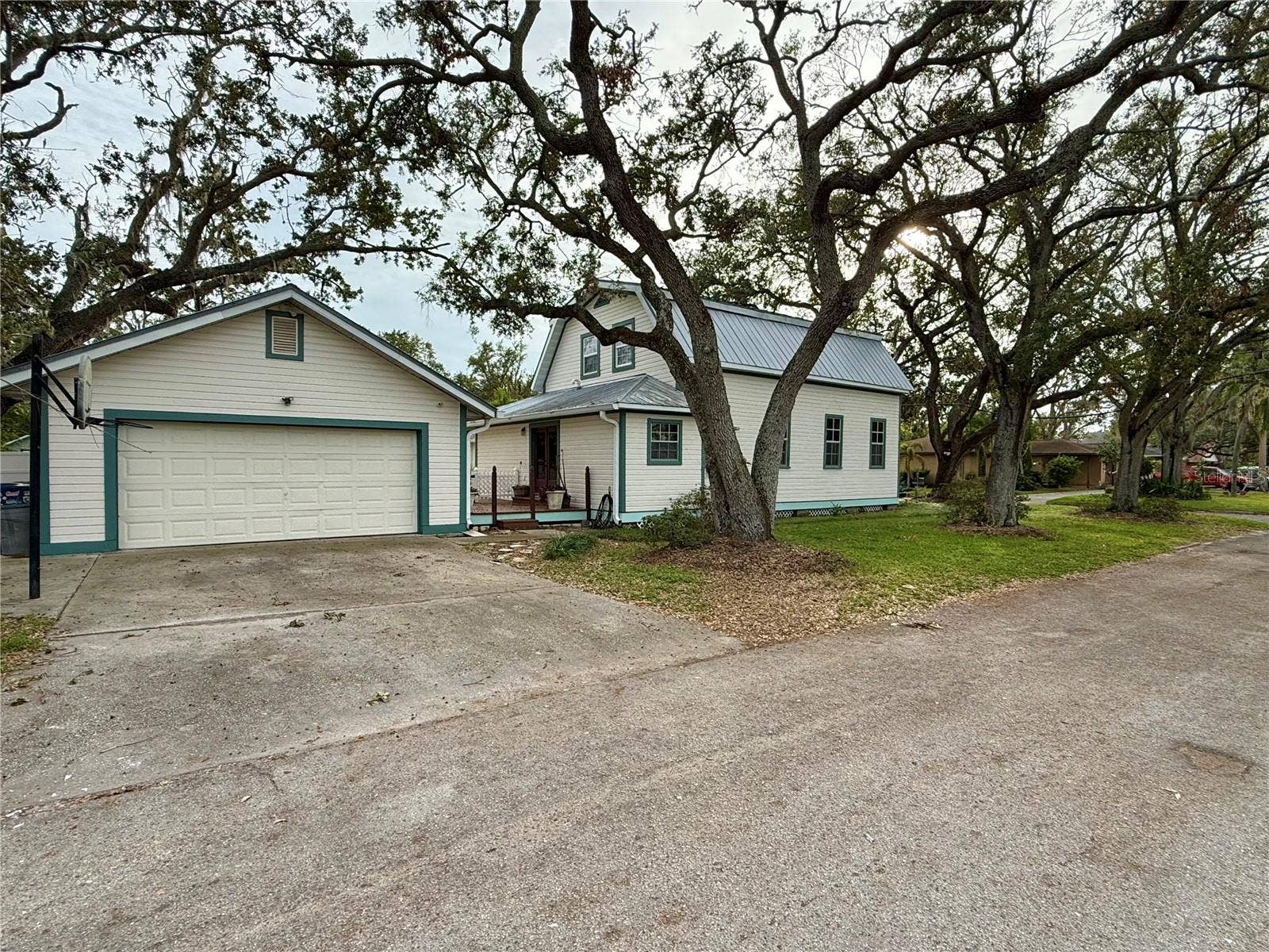 7002 SHAMROCK ROAD S, Tampa, FL 33616 7002 SHAMROCK ROAD S, Tampa, FL 33616