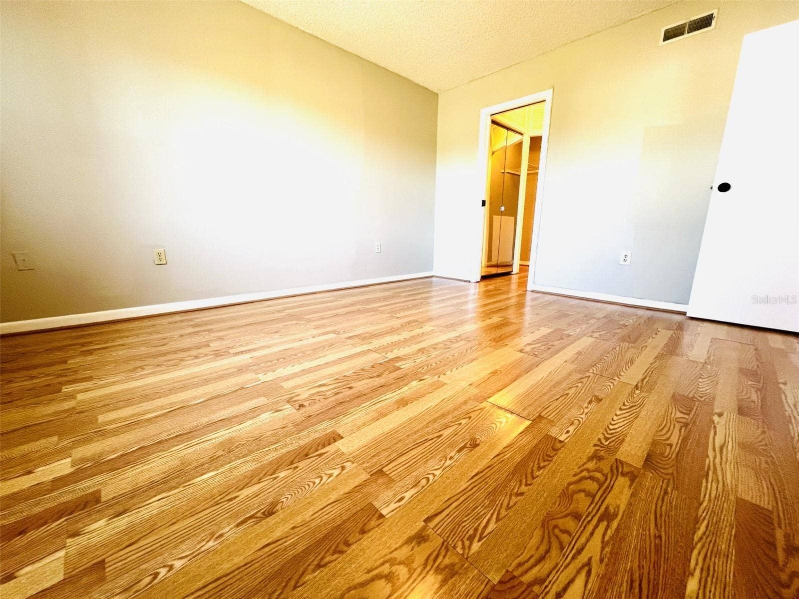 387 S MCMULLEN BOOTH ROAD, #14, Clearwater, FL 33759 387 S MCMULLEN BOOTH ROAD, #14, Clearwater, FL 33759