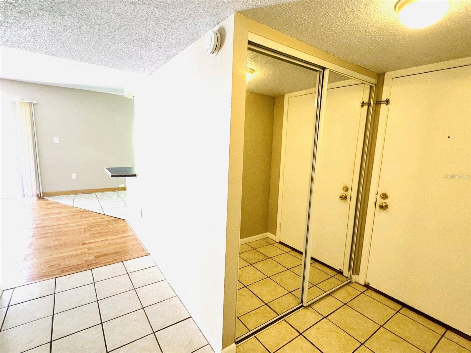 387 S MCMULLEN BOOTH ROAD, #14, Clearwater, FL 33759 387 S MCMULLEN BOOTH ROAD, #14, Clearwater, FL 33759