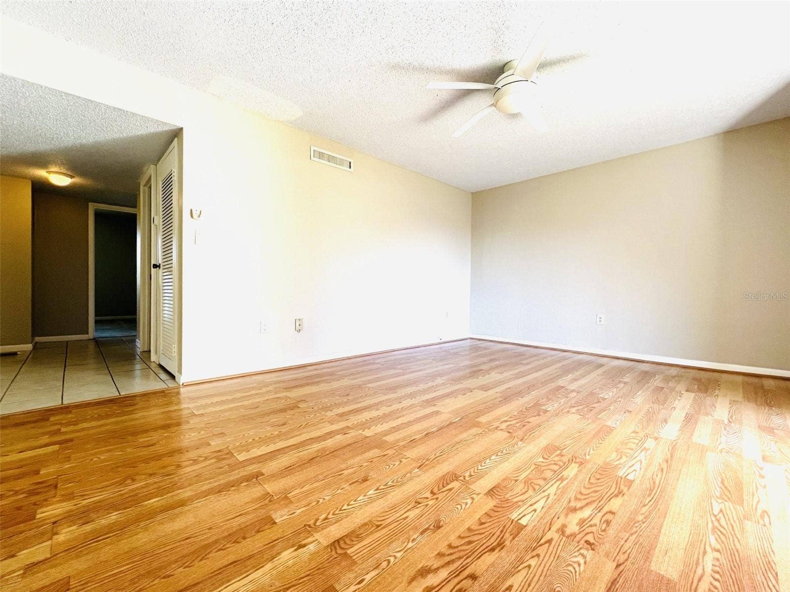 387 S MCMULLEN BOOTH ROAD, #14, Clearwater, FL 33759 387 S MCMULLEN BOOTH ROAD, #14, Clearwater, FL 33759
