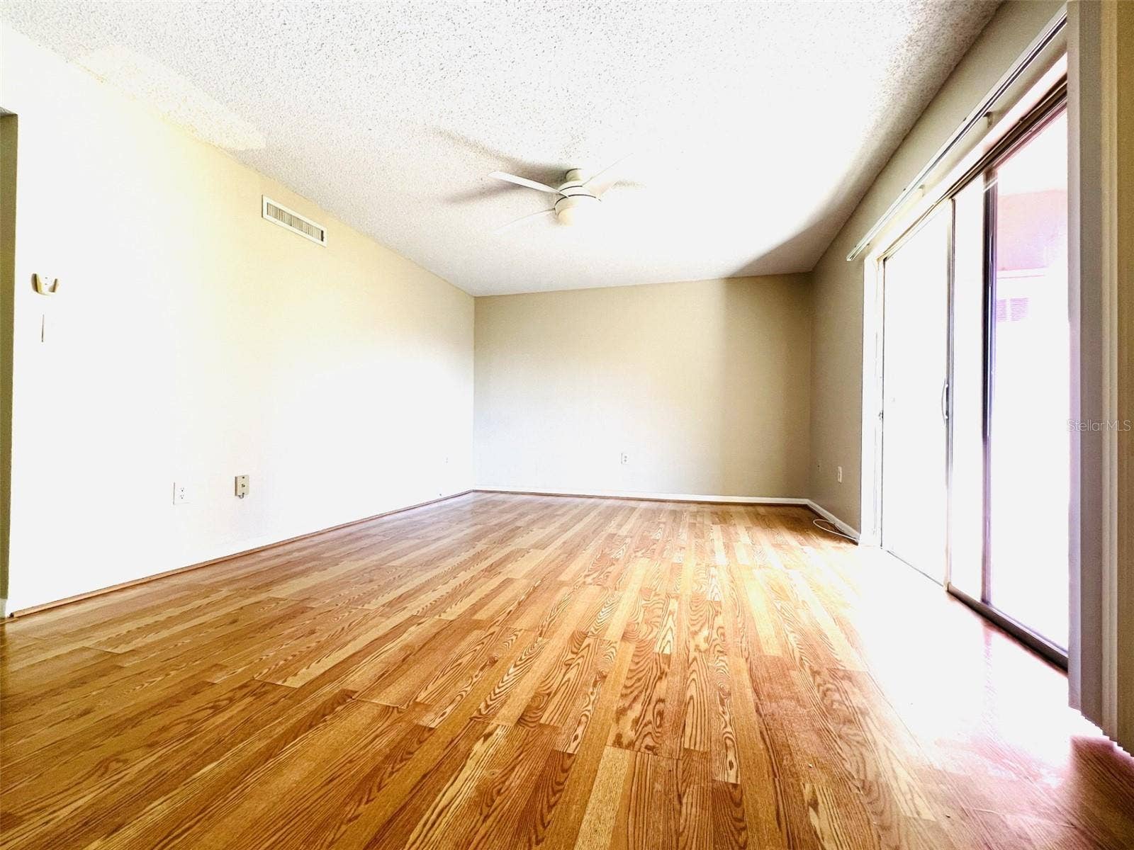 387 S MCMULLEN BOOTH ROAD, #14, Clearwater, FL 33759 387 S MCMULLEN BOOTH ROAD, #14, Clearwater, FL 33759