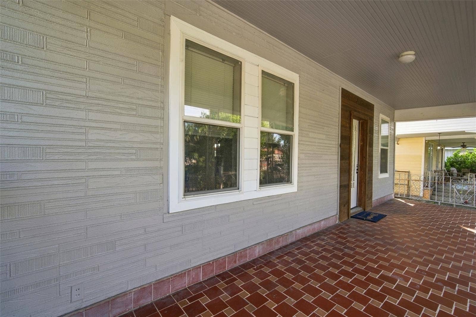 1411 E 24TH AVENUE, Tampa, FL 33605 1411 E 24TH AVENUE, Tampa, FL 33605