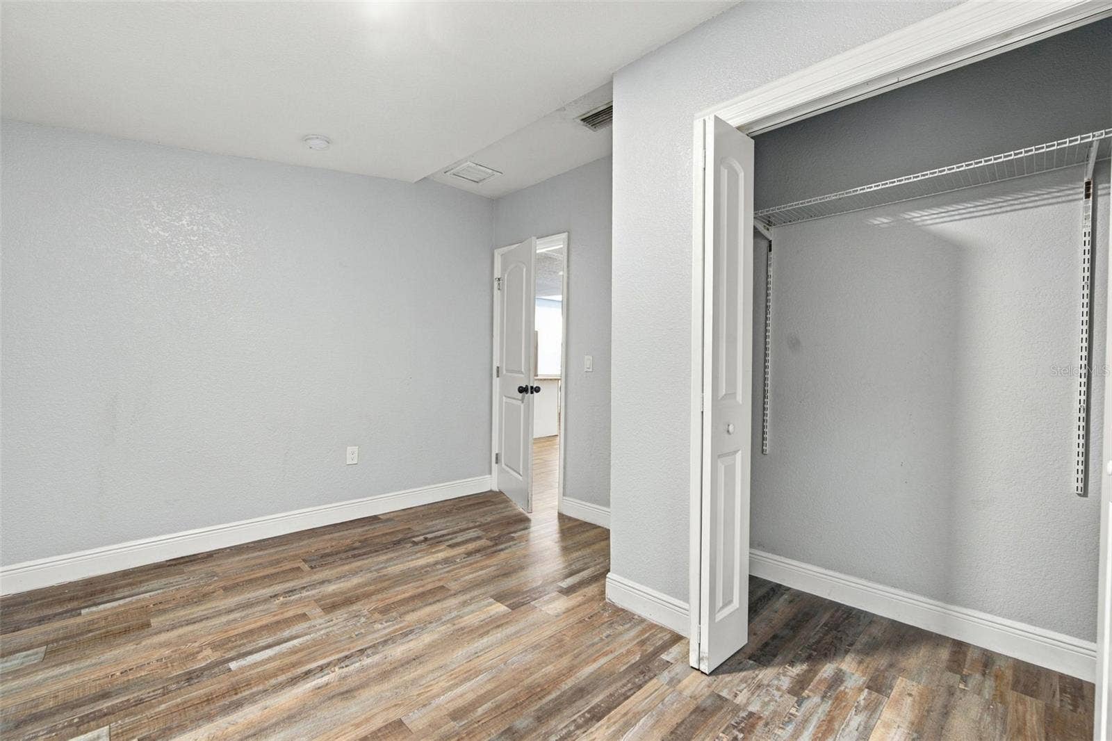 1411 E 24TH AVENUE, Tampa, FL 33605 1411 E 24TH AVENUE, Tampa, FL 33605
