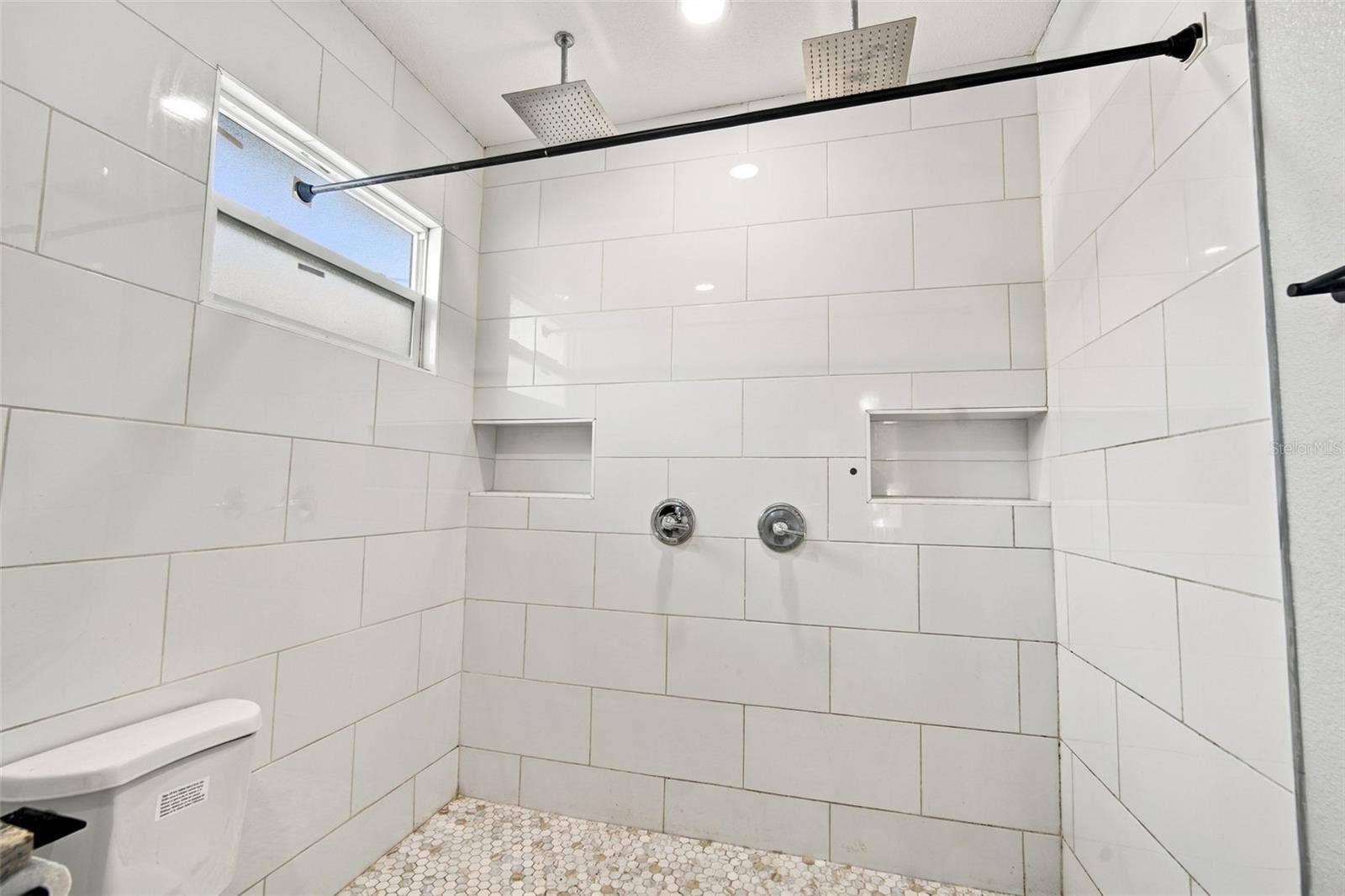 1411 E 24TH AVENUE, Tampa, FL 33605 1411 E 24TH AVENUE, Tampa, FL 33605