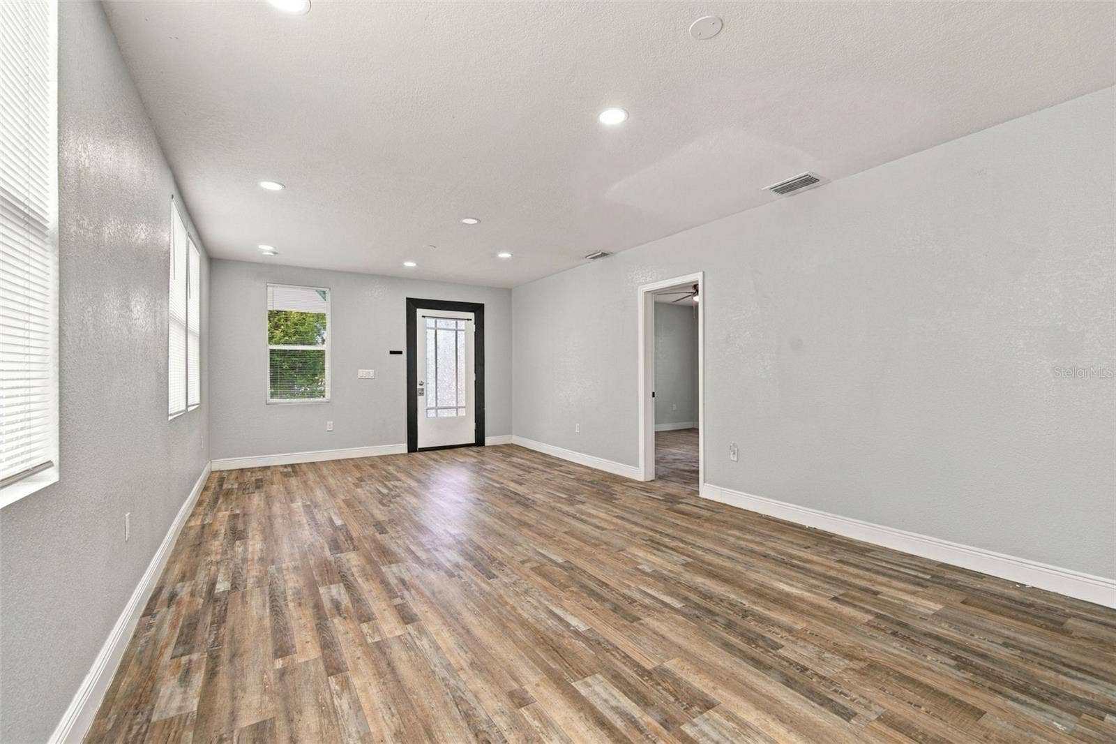 1411 E 24TH AVENUE, Tampa, FL 33605 1411 E 24TH AVENUE, Tampa, FL 33605