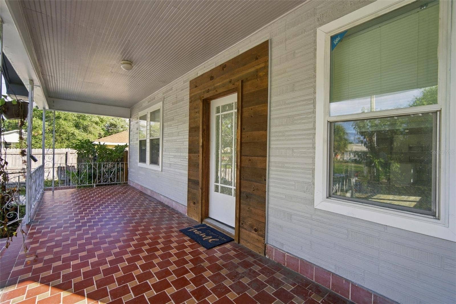 1411 E 24TH AVENUE, Tampa, FL 33605 1411 E 24TH AVENUE, Tampa, FL 33605