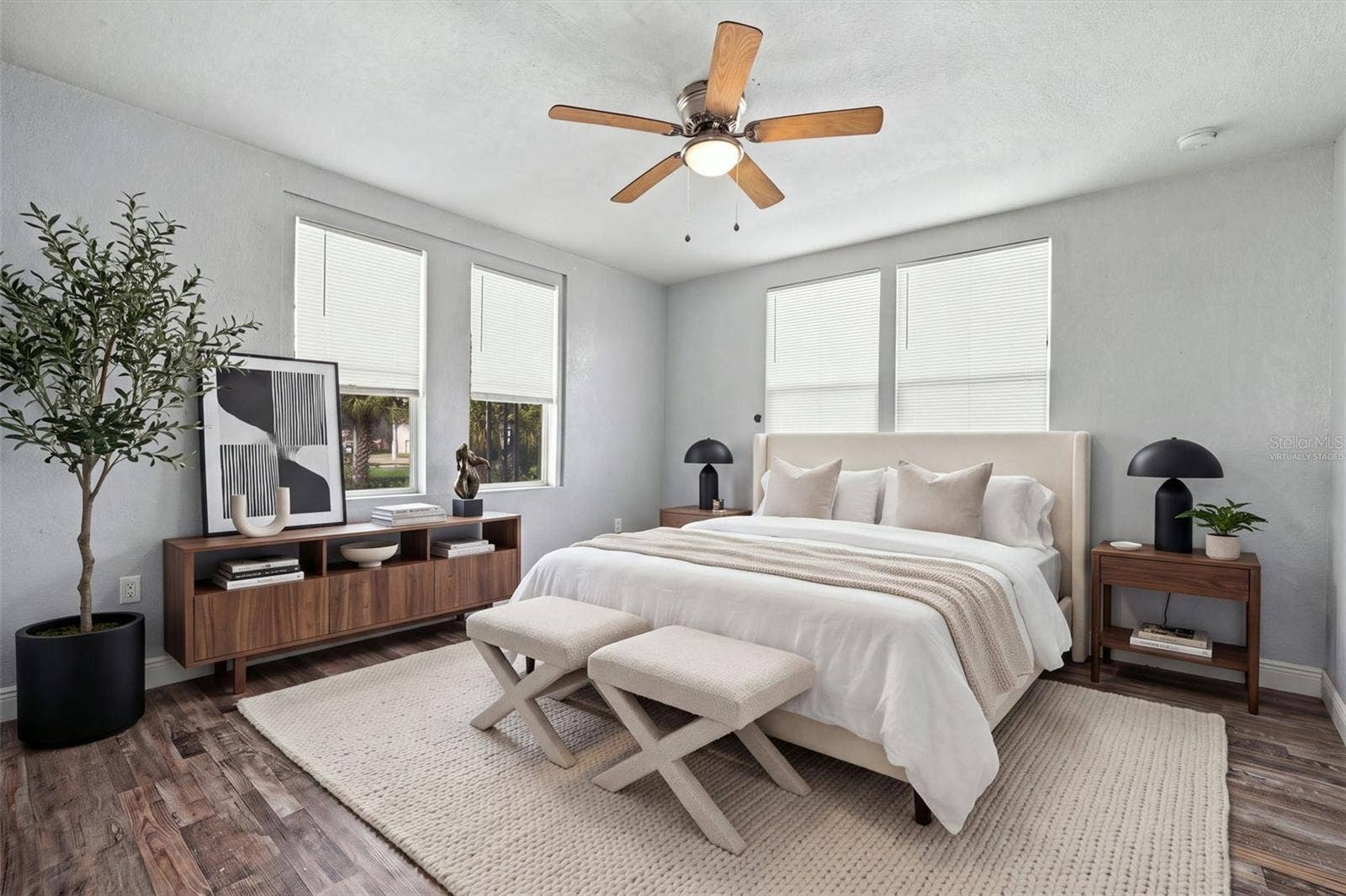 1411 E 24TH AVENUE, Tampa, FL 33605 Virtually Staged