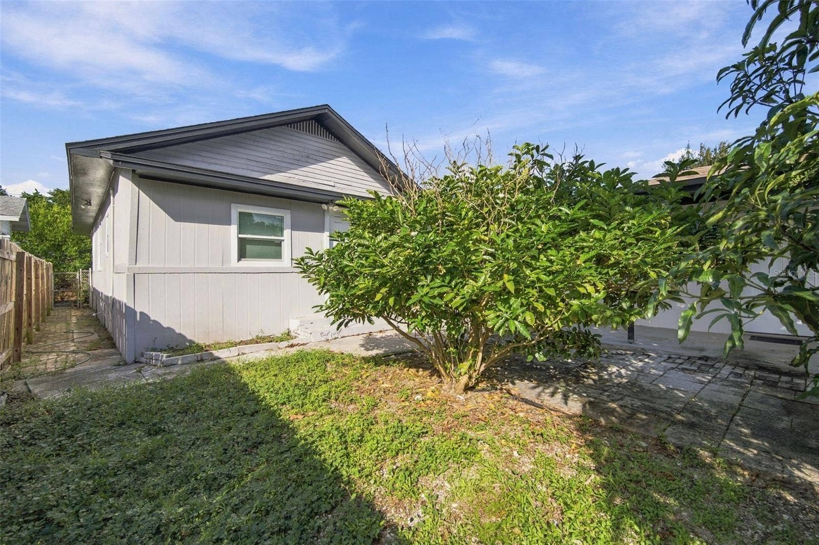 1411 E 24TH AVENUE, Tampa, FL 33605 1411 E 24TH AVENUE, Tampa, FL 33605