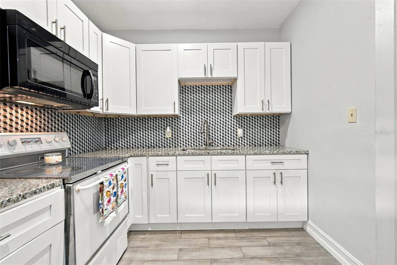 1411 E 24TH AVENUE, Tampa, FL 33605 1411 E 24TH AVENUE, Tampa, FL 33605