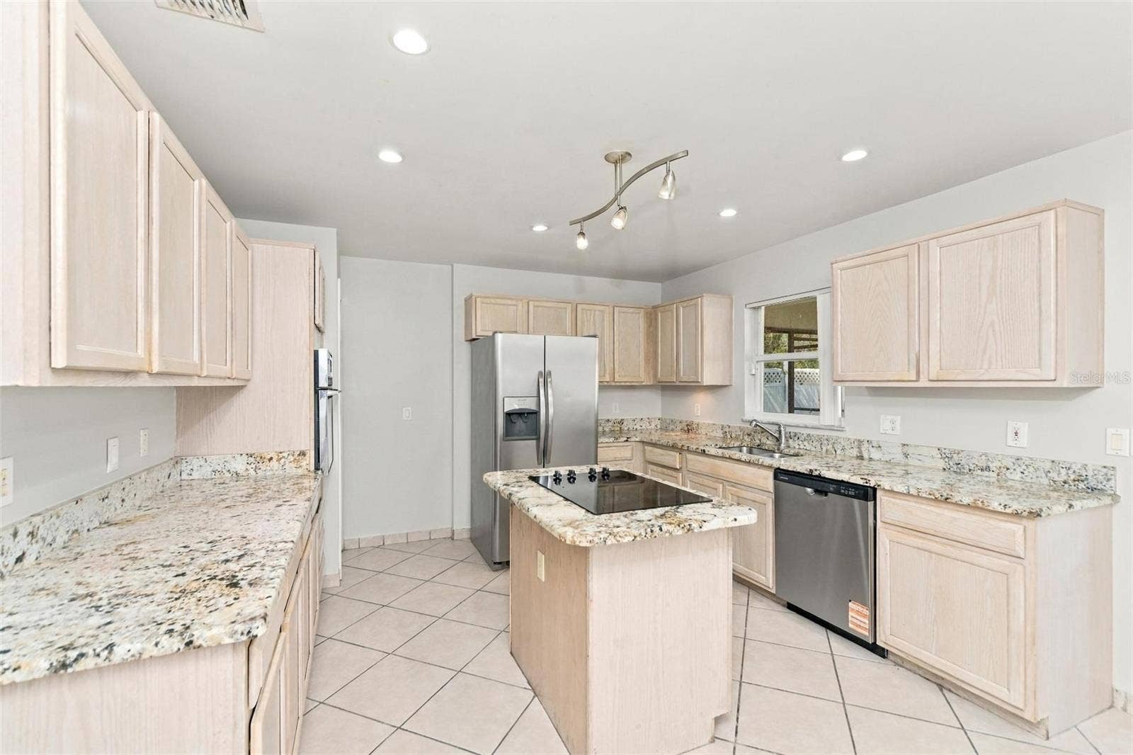 421 BAR COURT, Poinciana, FL 34759 421 BAR COURT, Poinciana, FL 34759