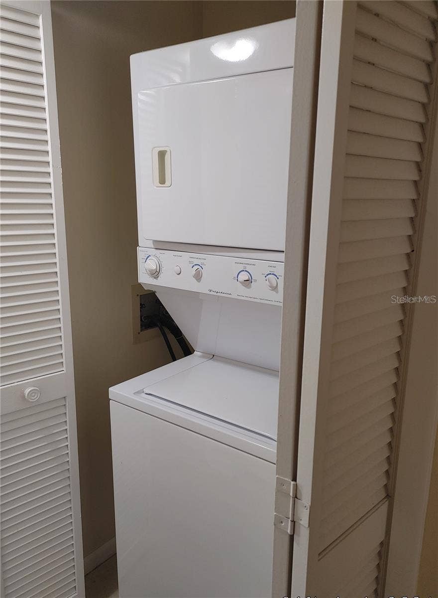 1111 HAMMOCK PINE BOULEVARD, #1111, Clearwater, FL 33761 1111 HAMMOCK PINE BOULEVARD, #1111, Clearwater, FL 33761