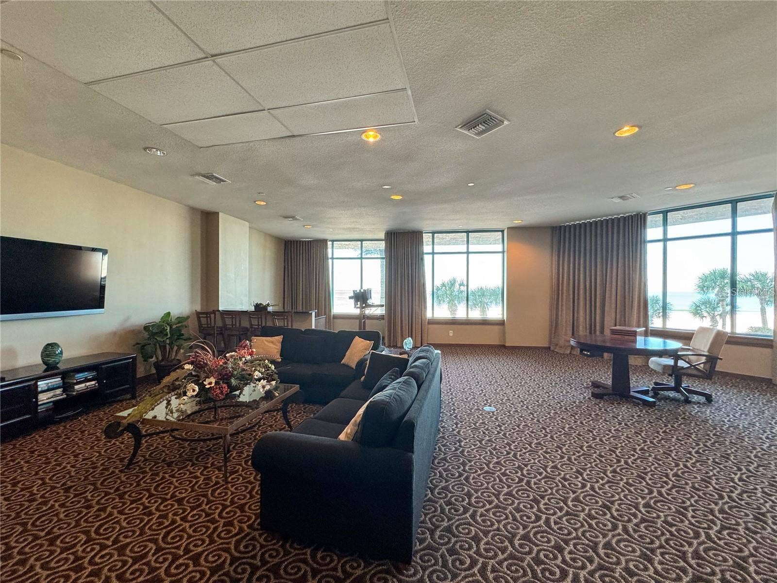 1560 GULF BOULEVARD, #804, Clearwater Beach, FL 33767 1560 GULF BOULEVARD, #804, Clearwater Beach, FL 33767