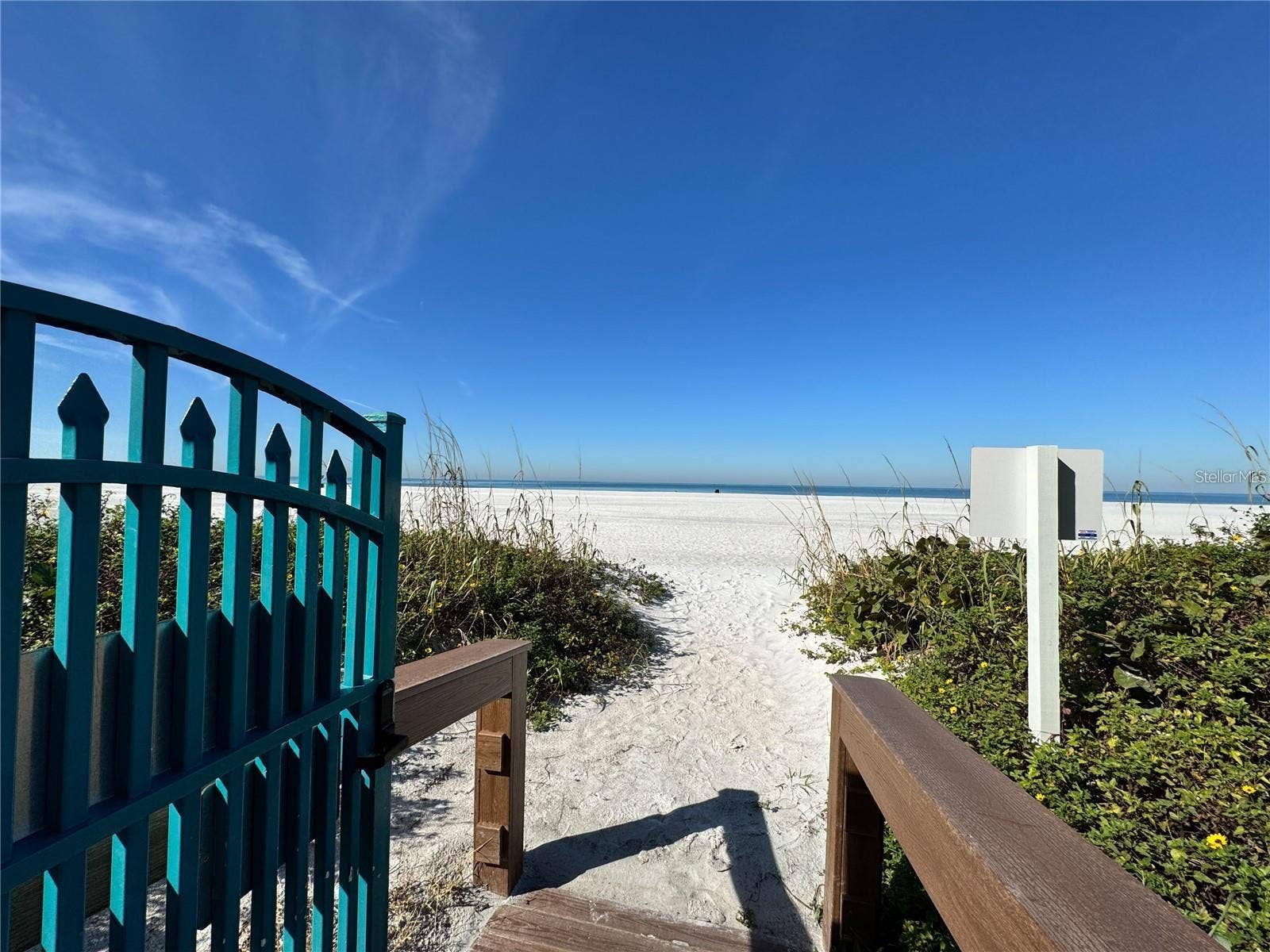 1560 GULF BOULEVARD, #804, Clearwater Beach, FL 33767 1560 GULF BOULEVARD, #804, Clearwater Beach, FL 33767