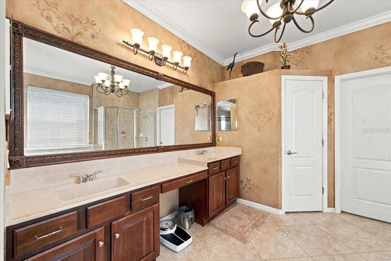 5909 BROWDER ROAD, Tampa, FL 33625 5909 BROWDER ROAD, Tampa, FL 33625