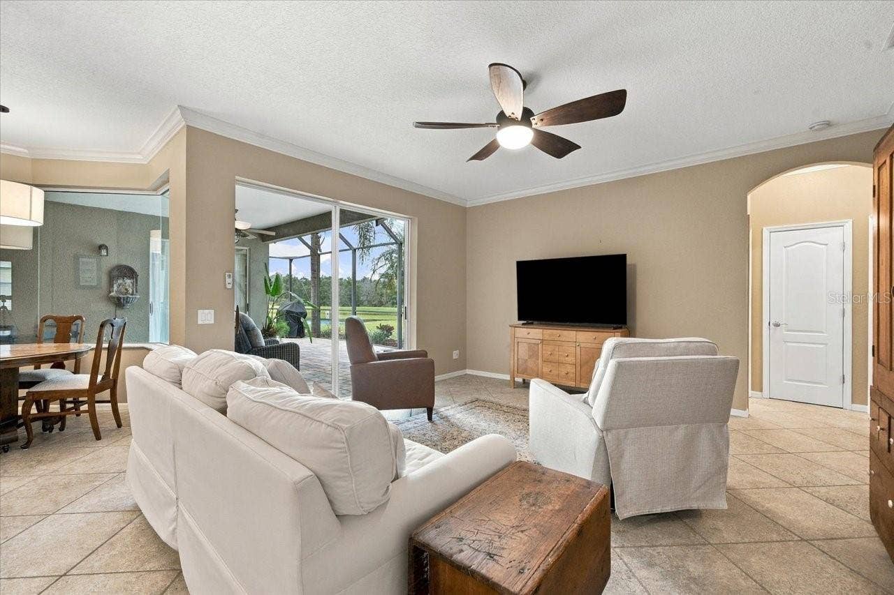 5909 BROWDER ROAD, Tampa, FL 33625 5909 BROWDER ROAD, Tampa, FL 33625