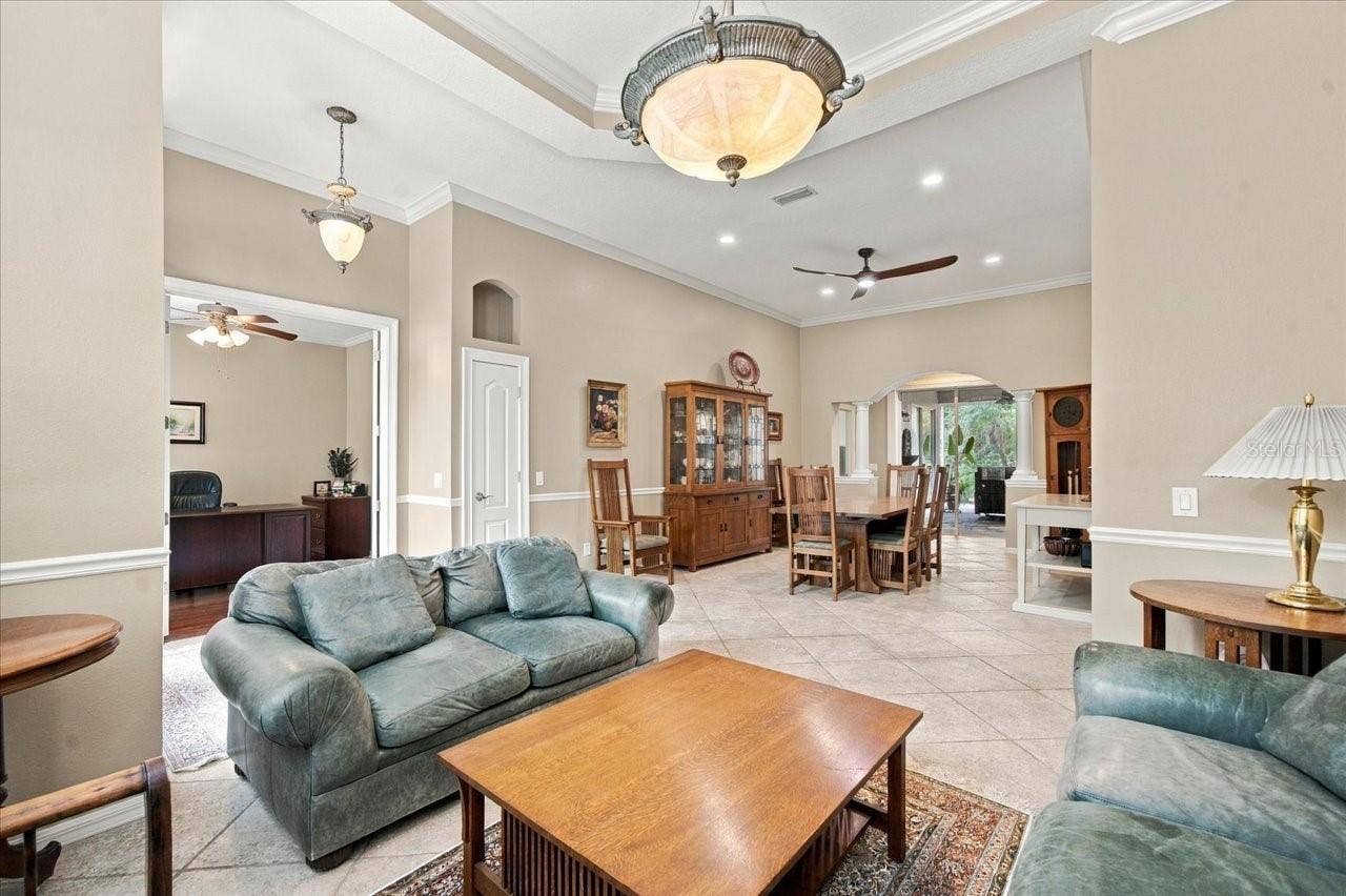 5909 BROWDER ROAD, Tampa, FL 33625 5909 BROWDER ROAD, Tampa, FL 33625