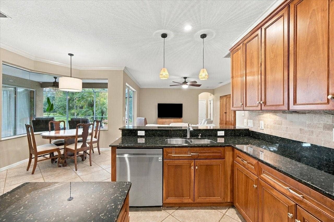 5909 BROWDER ROAD, Tampa, FL 33625 5909 BROWDER ROAD, Tampa, FL 33625