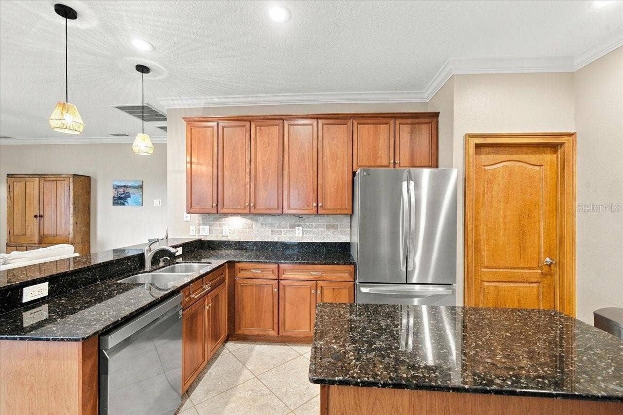 5909 BROWDER ROAD, Tampa, FL 33625 5909 BROWDER ROAD, Tampa, FL 33625
