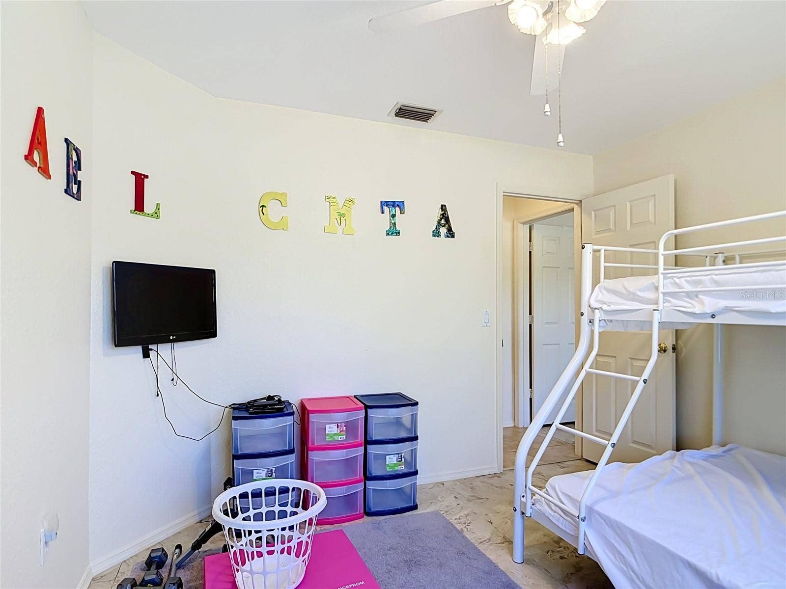 3060 COLLINGSWOOD BOULEVARD, Port Charlotte, FL 33948 3060 COLLINGSWOOD BOULEVARD, Port Charlotte, FL 33948