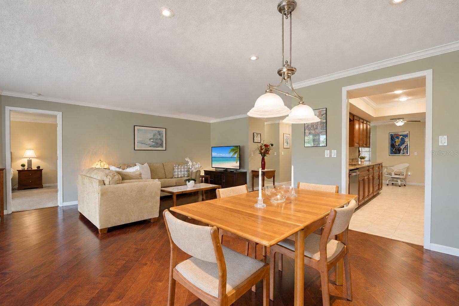 1146 RUSTLEWOOD COURT, Palm Harbor, FL 34684 Dining room perfectly positioned off the beautifully updated kitchen~