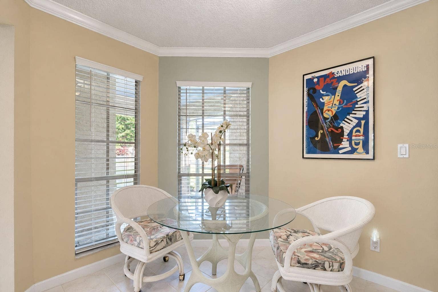1146 RUSTLEWOOD COURT, Palm Harbor, FL 34684 Cozy breakfast nook for casual dining~