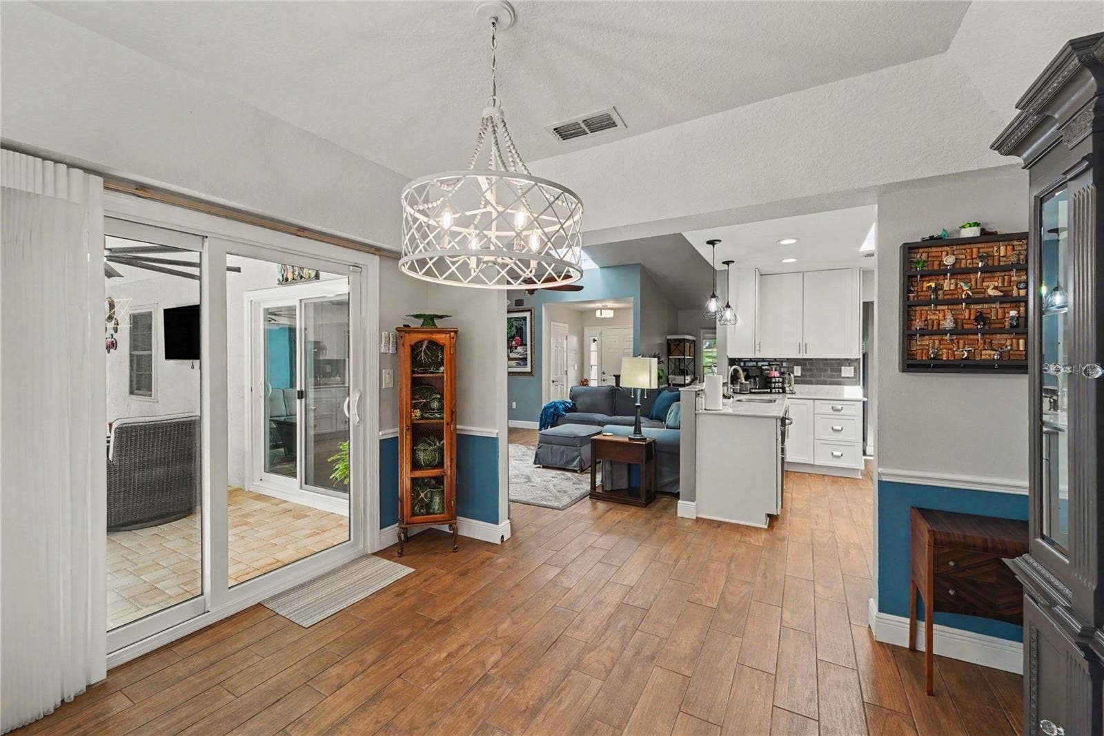 Dining room looking into kitchen
