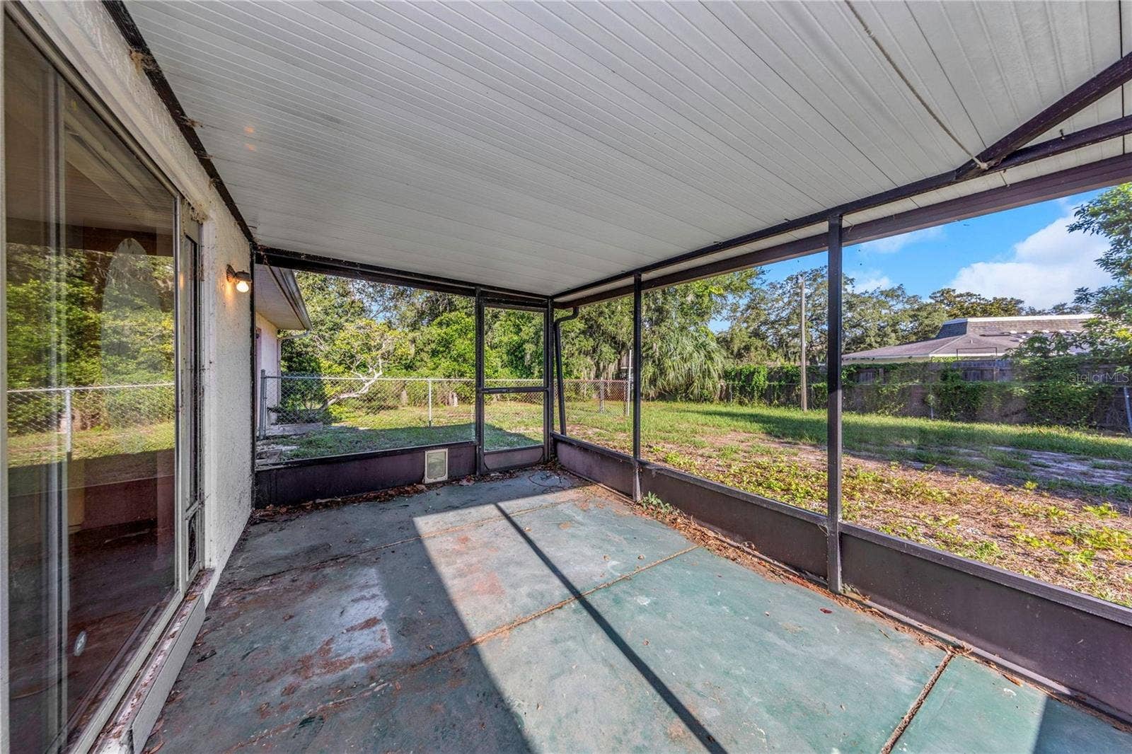 406 DEWOLF ROAD, Brandon, FL 33511 Rear Patio