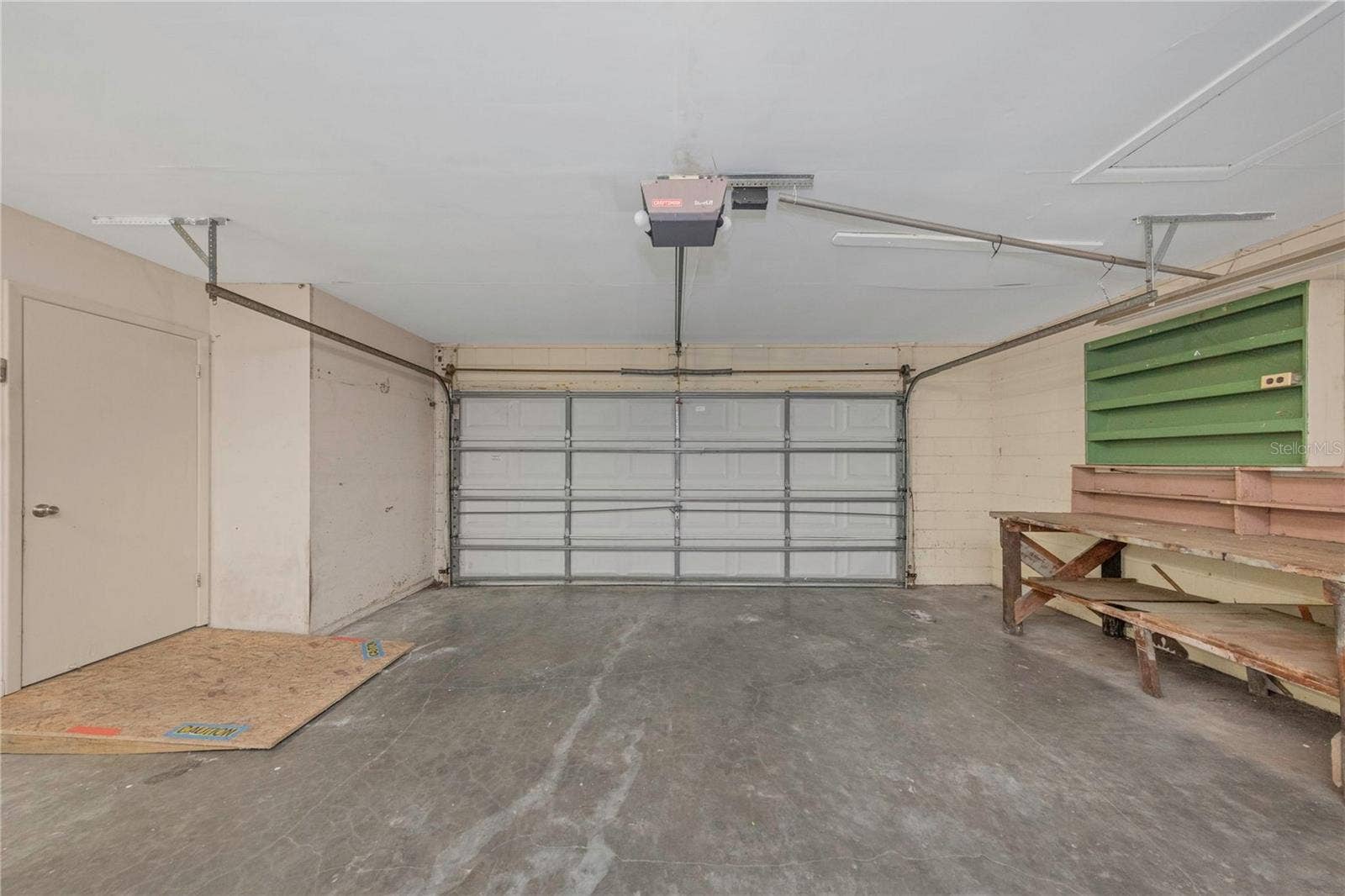 406 DEWOLF ROAD, Brandon, FL 33511 Garage - Reverse View