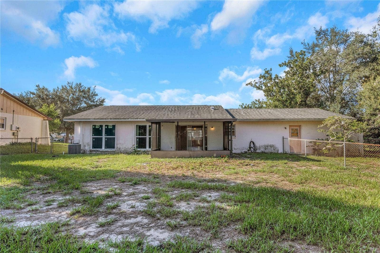 406 DEWOLF ROAD, Brandon, FL 33511 Rear of Home
