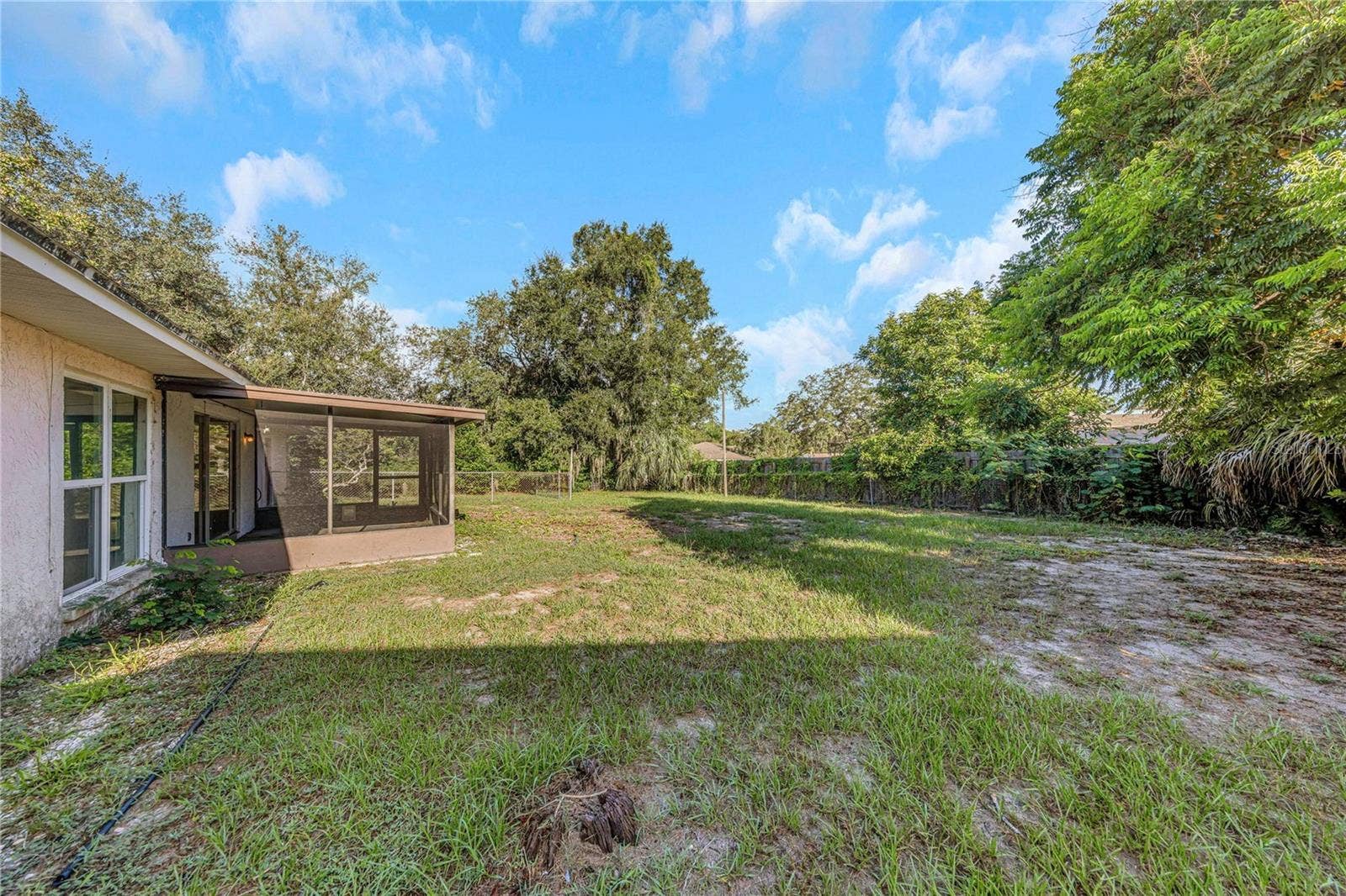 406 DEWOLF ROAD, Brandon, FL 33511 Rear Yard