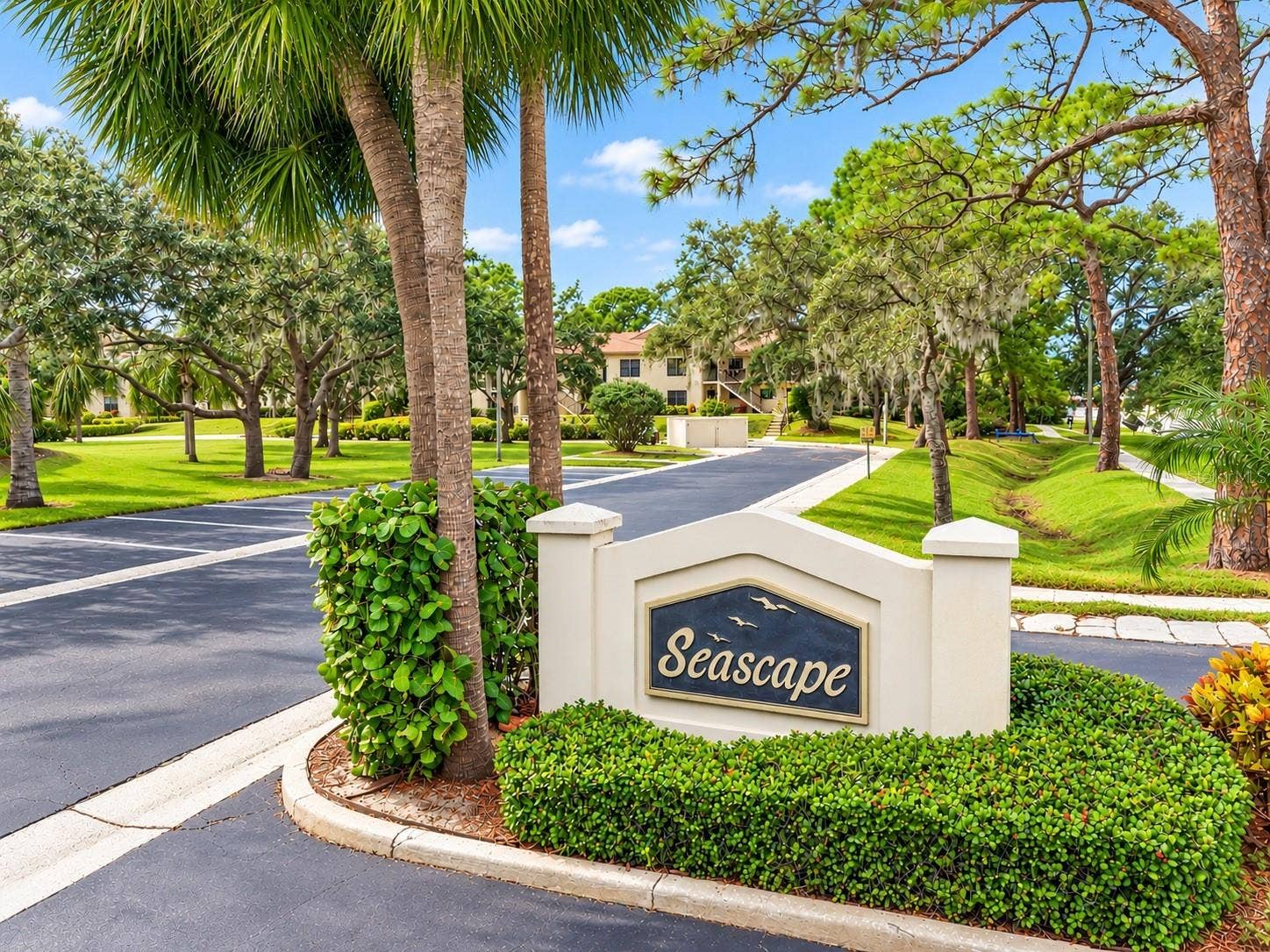 1653 SEASCAPE CIRCLE, Tarpon Springs, FL 34689 1653 SEASCAPE CIRCLE, Tarpon Springs, FL 34689