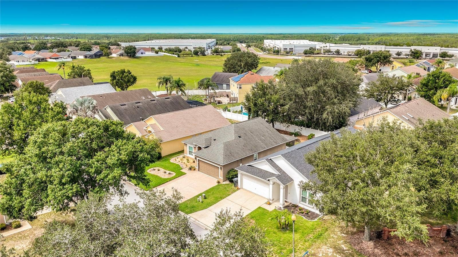 111 KNOLLWOOD DRIVE, Davenport, FL 33837