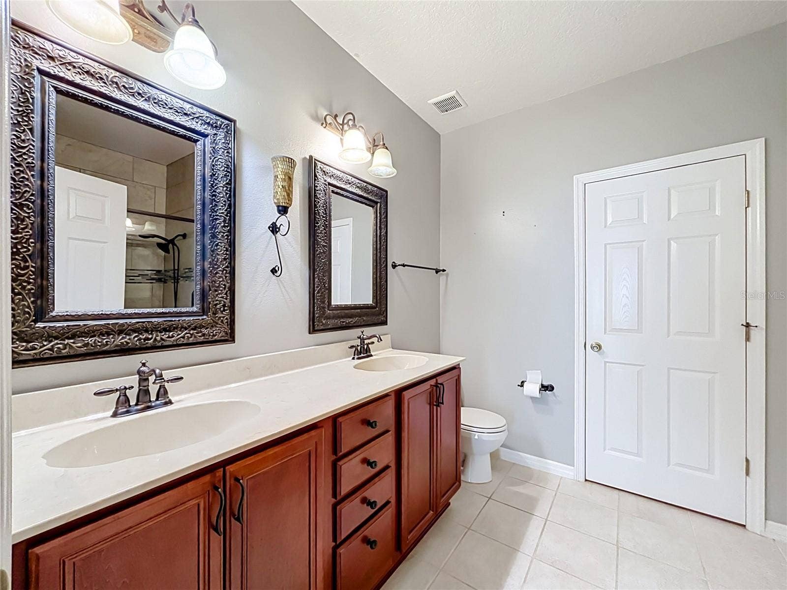 111 KNOLLWOOD DRIVE, Davenport, FL 33837