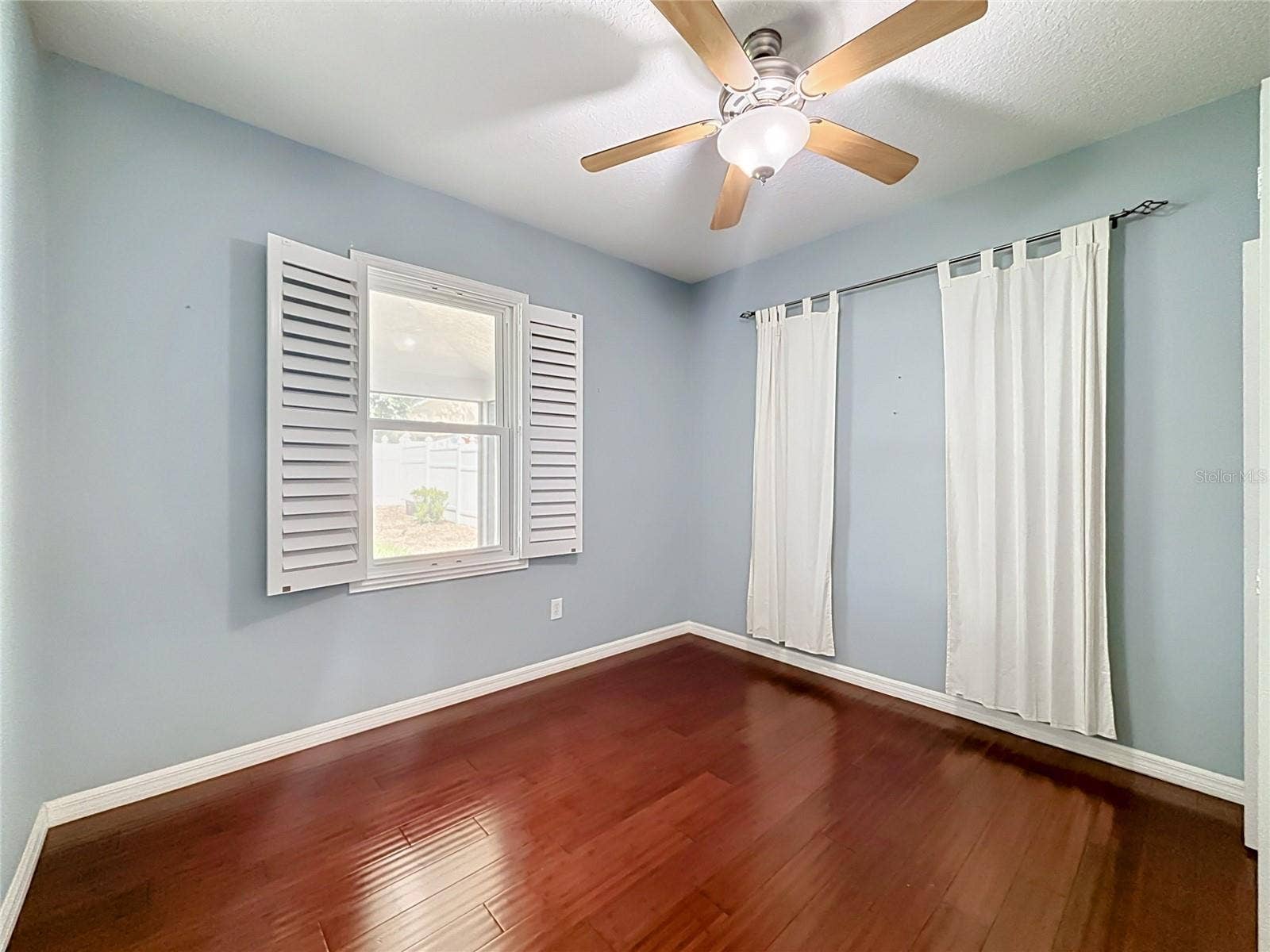 111 KNOLLWOOD DRIVE, Davenport, FL 33837