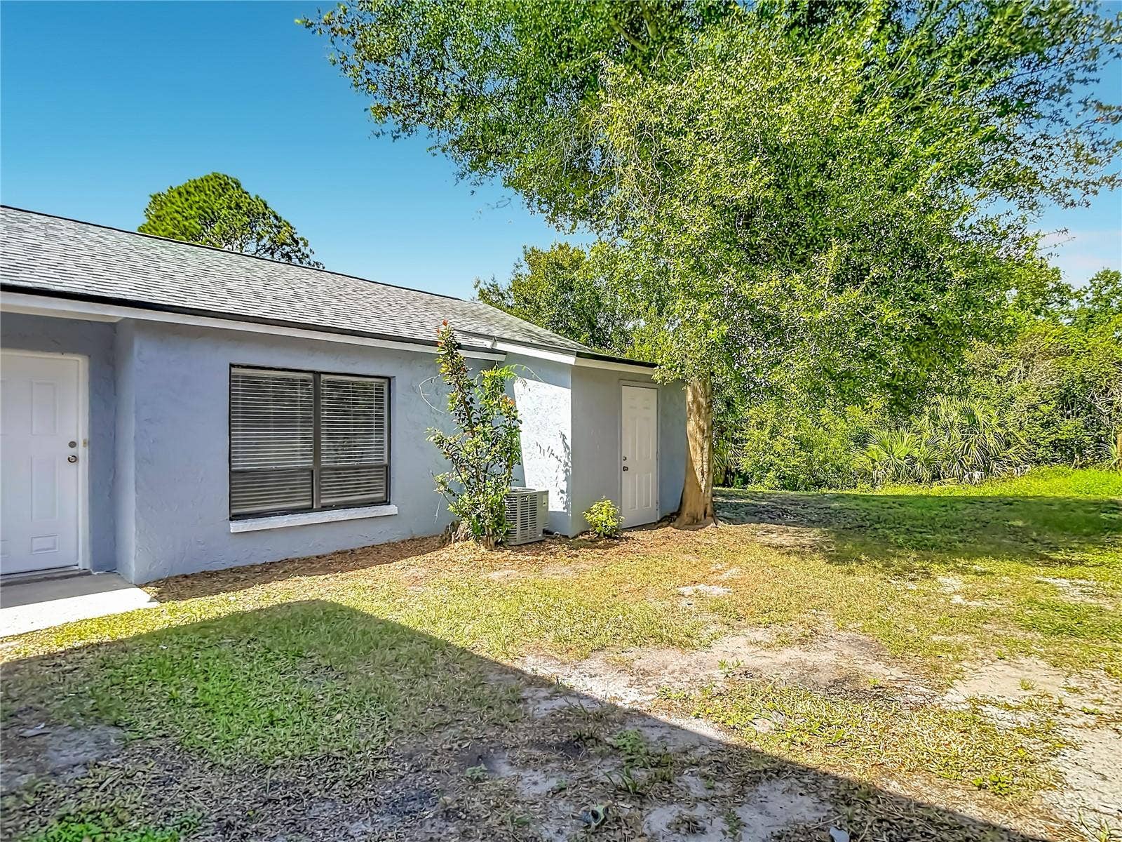 1960 GREGORY DRIVE, Tampa, FL 33613 1960 GREGORY DRIVE, Tampa, FL 33613