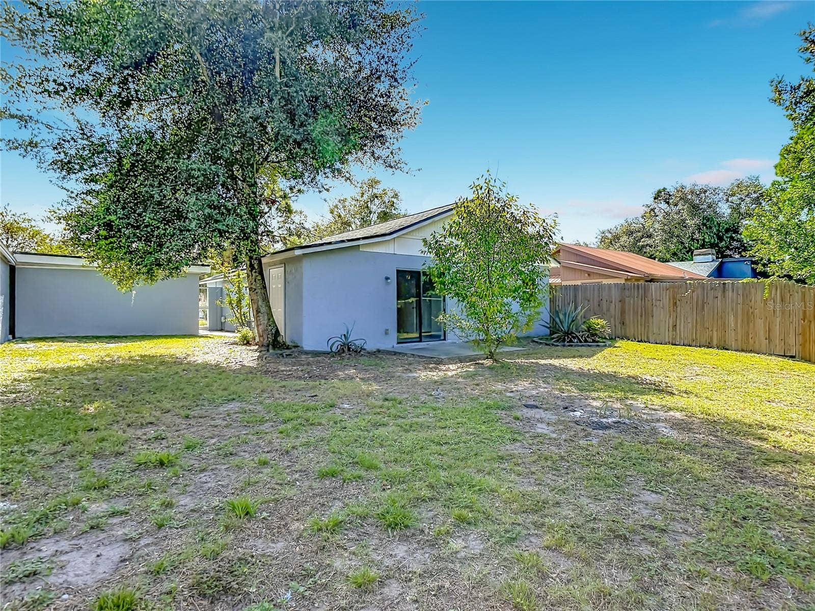 1960 GREGORY DRIVE, Tampa, FL 33613 1960 GREGORY DRIVE, Tampa, FL 33613